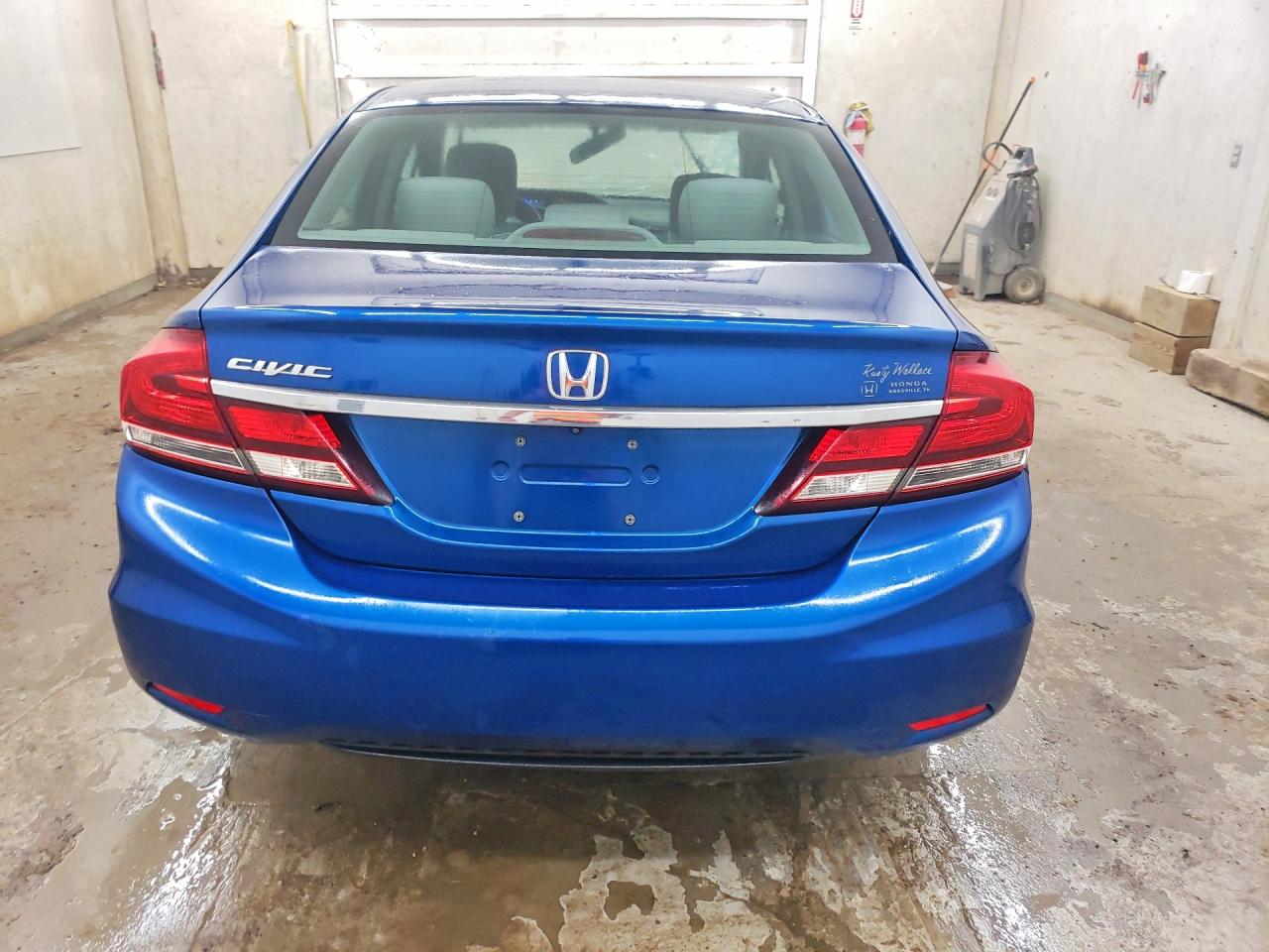 2015 Honda Civic Lx Blue vin: 2HGFB2F5XFH562190