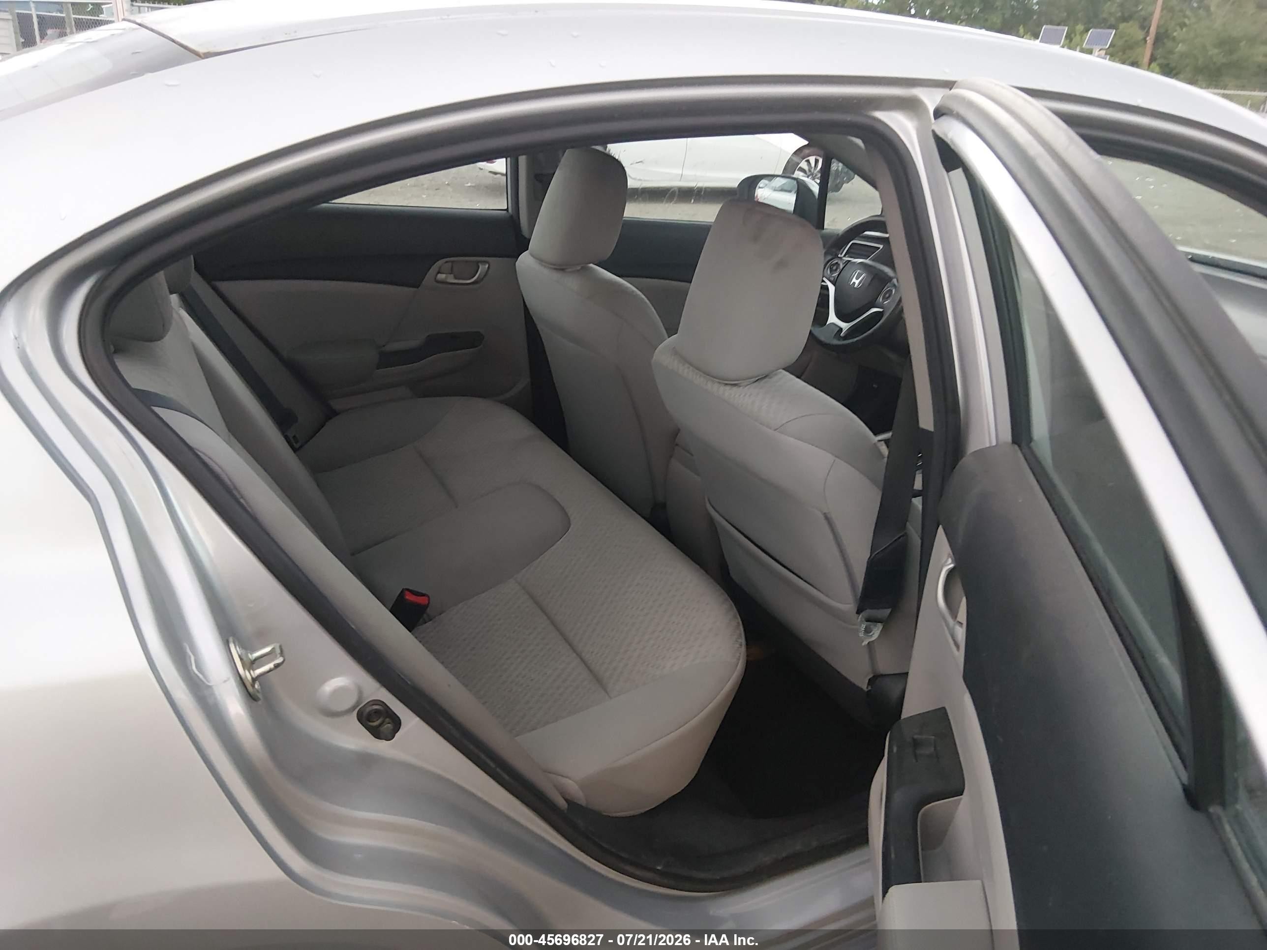 2015 Honda Civic Lx Silver vin: 2HGFB2F5XFH566143