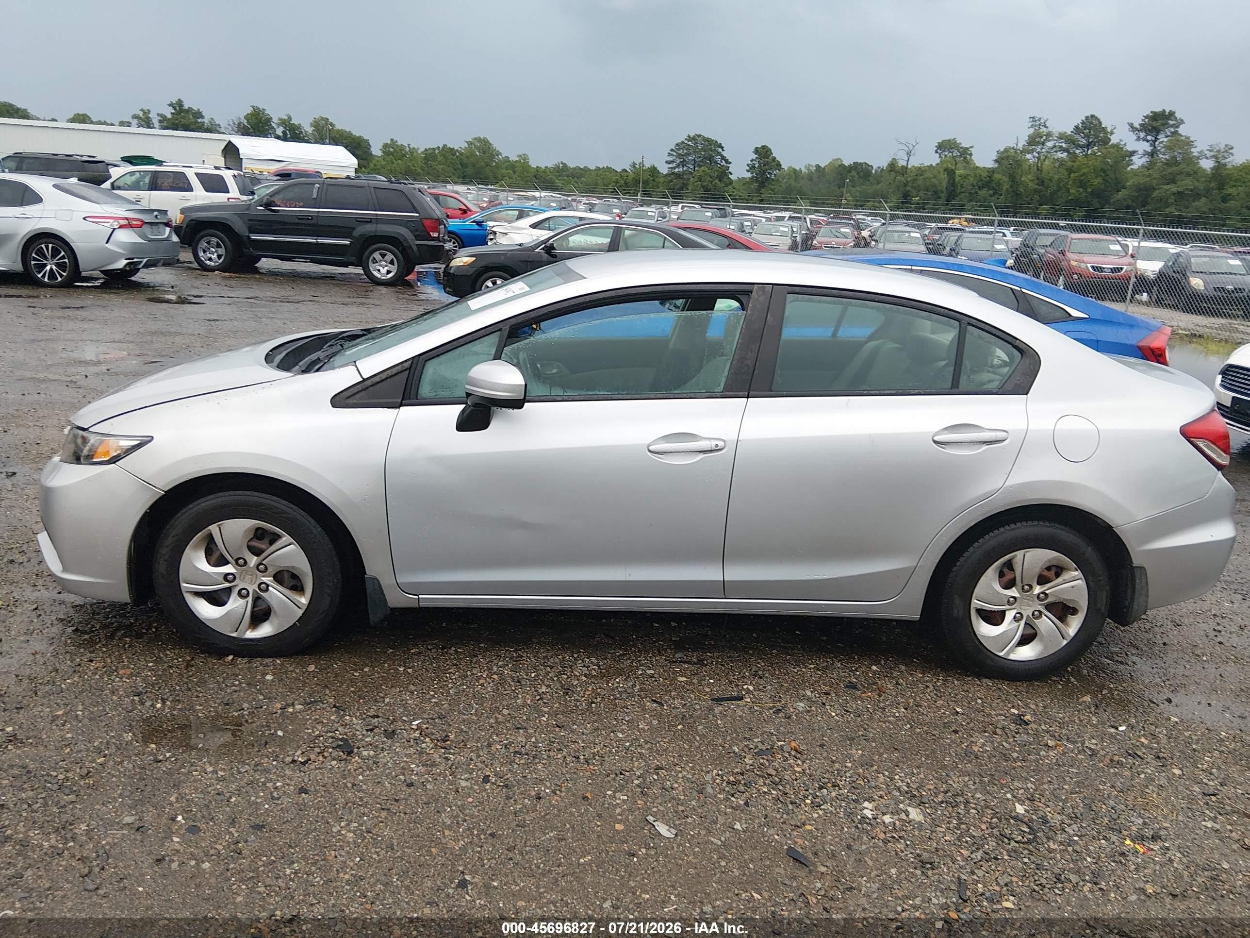 2015 Honda Civic Lx Silver vin: 2HGFB2F5XFH566143