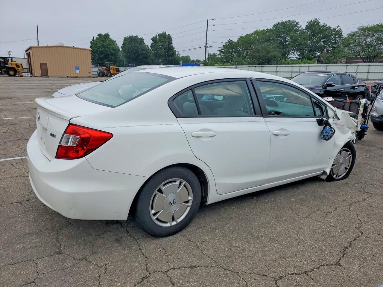 2012 Honda Civic Hf White vin: 2HGFB2F62CH550314