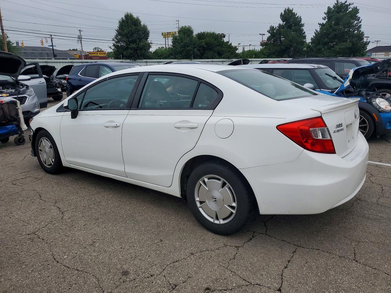 2012 Honda Civic Hf White vin: 2HGFB2F62CH550314