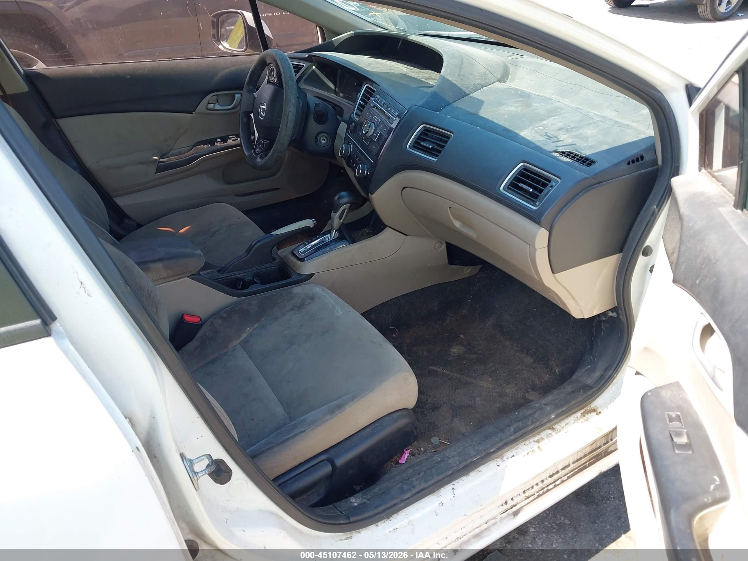 2013 Honda Civic Hf White vin: 2HGFB2F63DH543163