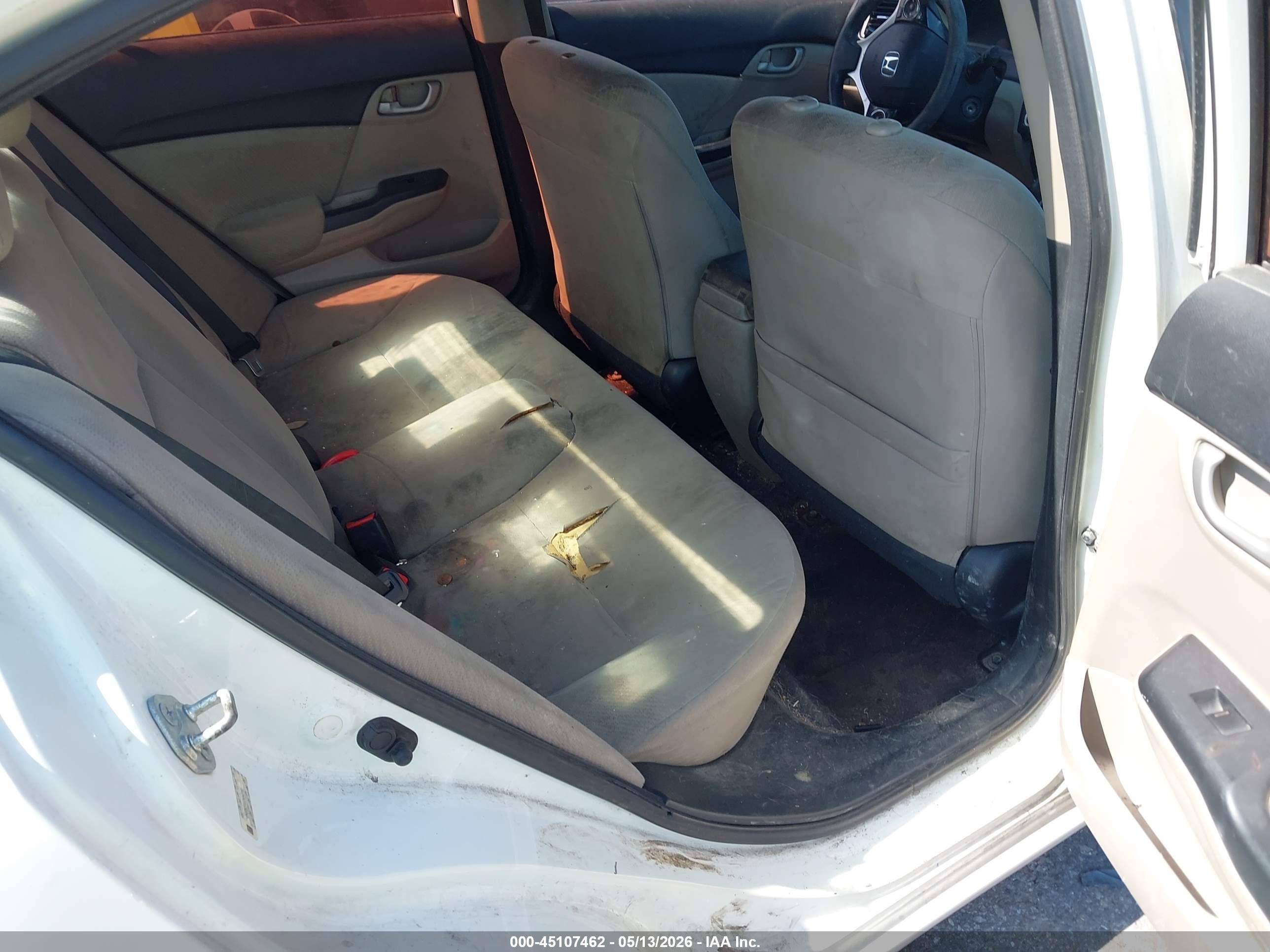 2013 Honda Civic Hf White vin: 2HGFB2F63DH543163