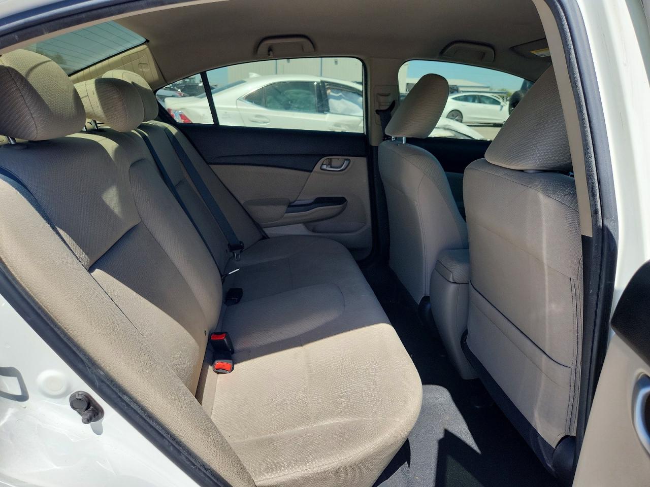 2013 Honda Civic Hf White vin: 2HGFB2F63DH543177