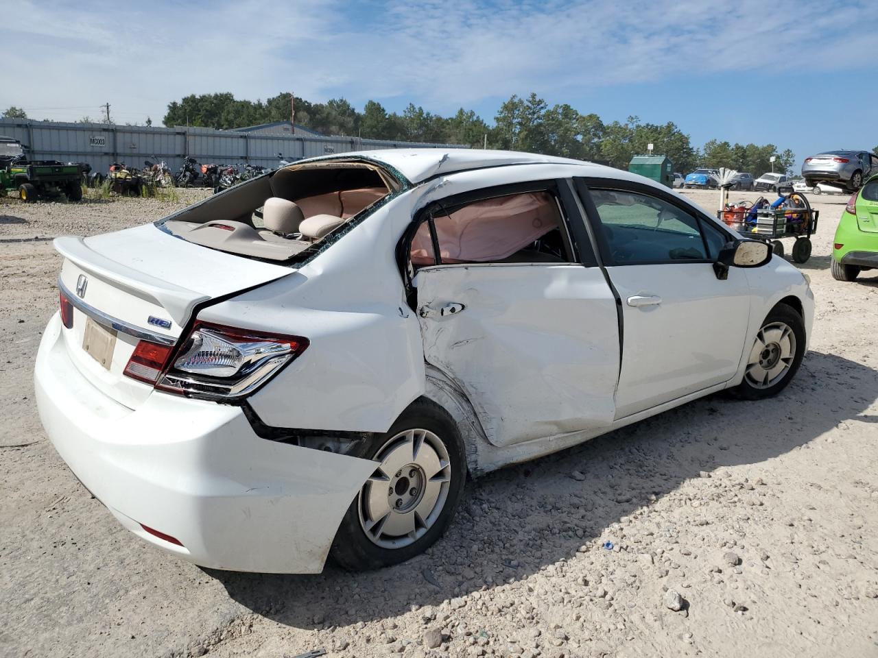 2013 Honda Civic Hf White vin: 2HGFB2F68DH547970