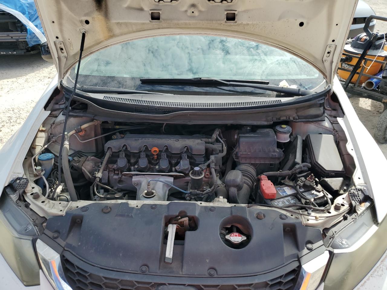 2013 Honda Civic Hf White vin: 2HGFB2F68DH547970