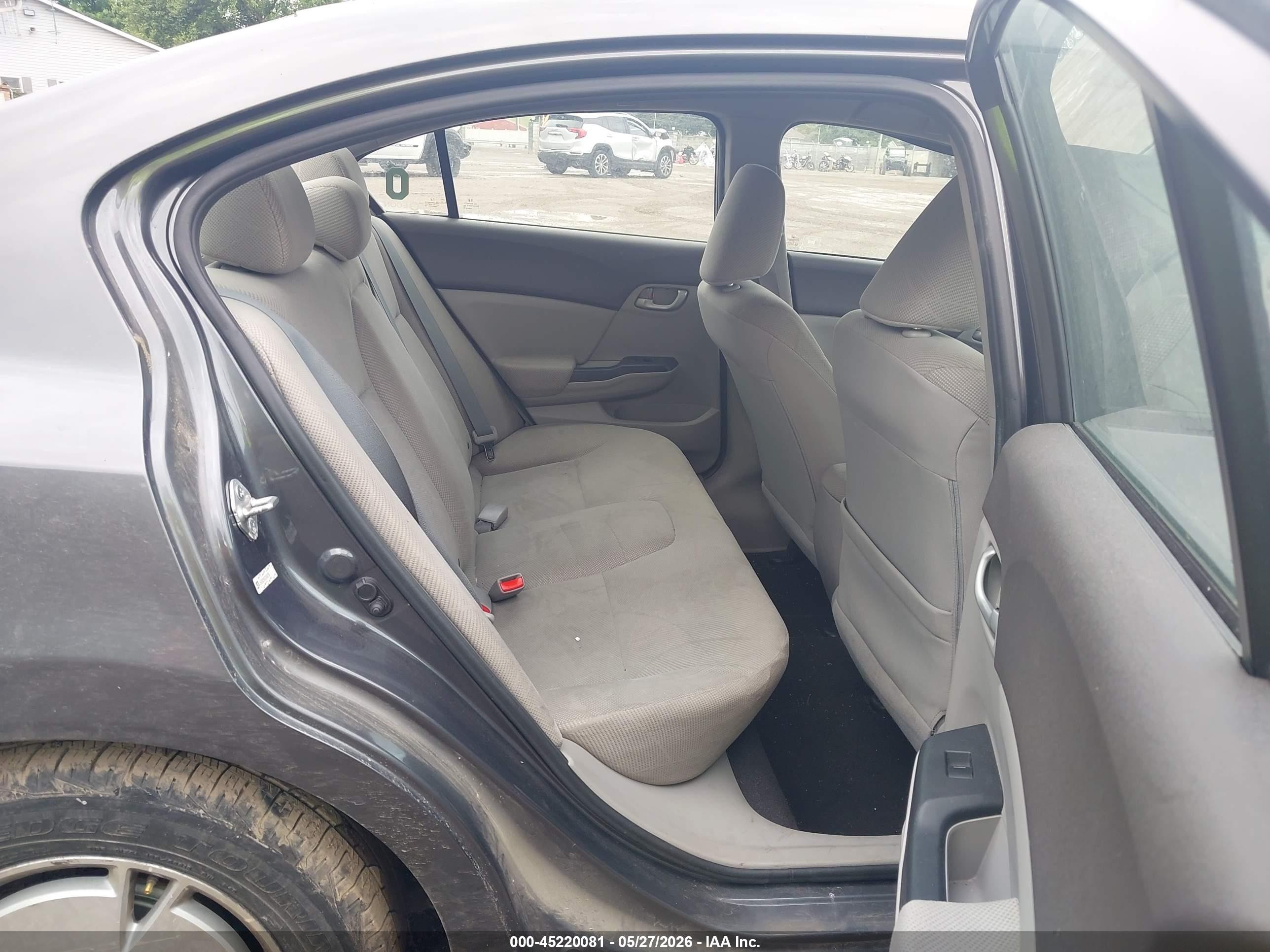 2012 Honda Civic Hf Gray vin: 2HGFB2F69CH546759