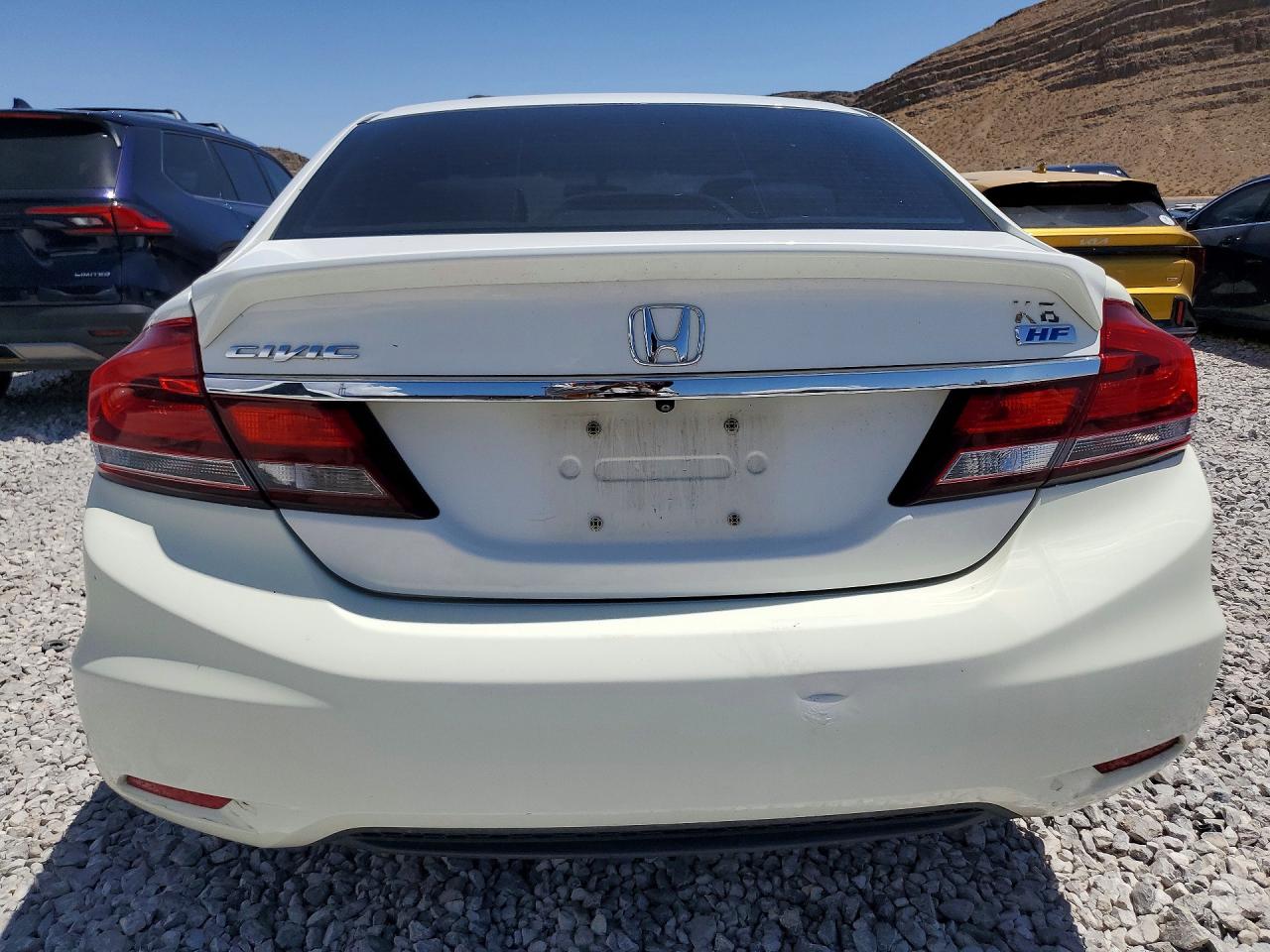 2013 Honda Civic Hf White vin: 2HGFB2F6XDH538350