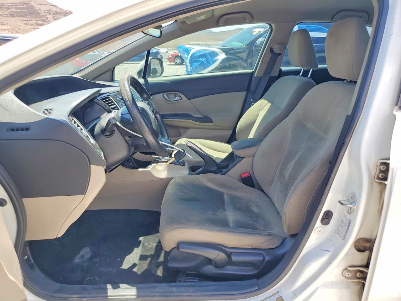 2013 Honda Civic Hf White vin: 2HGFB2F6XDH538350