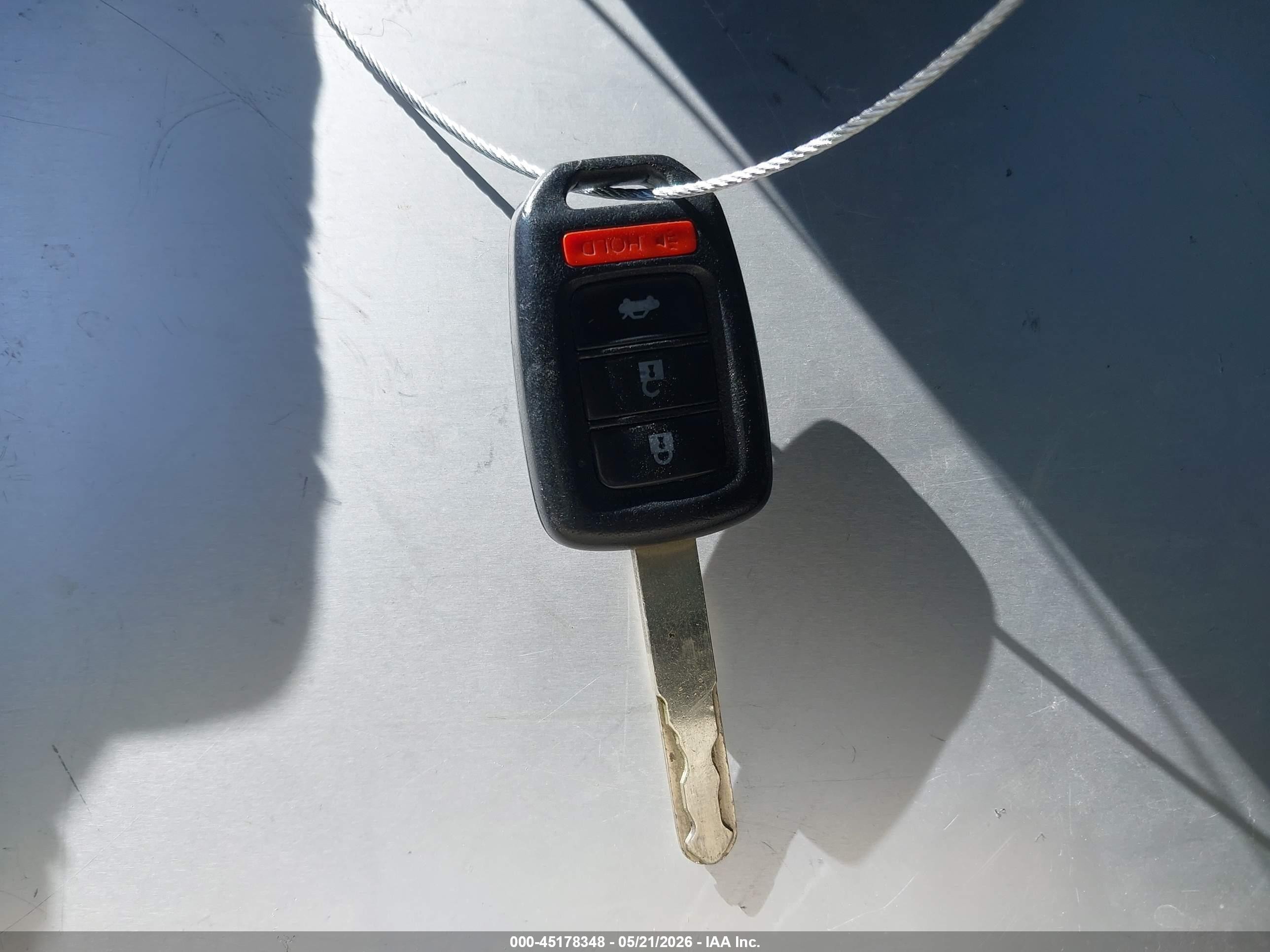 2014 Honda Civic Hf White vin: 2HGFB2F6XEH526071