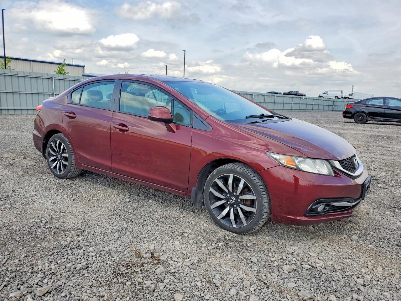 2013 Honda Civic Touring Red vin: 2HGFB2F79DH008654