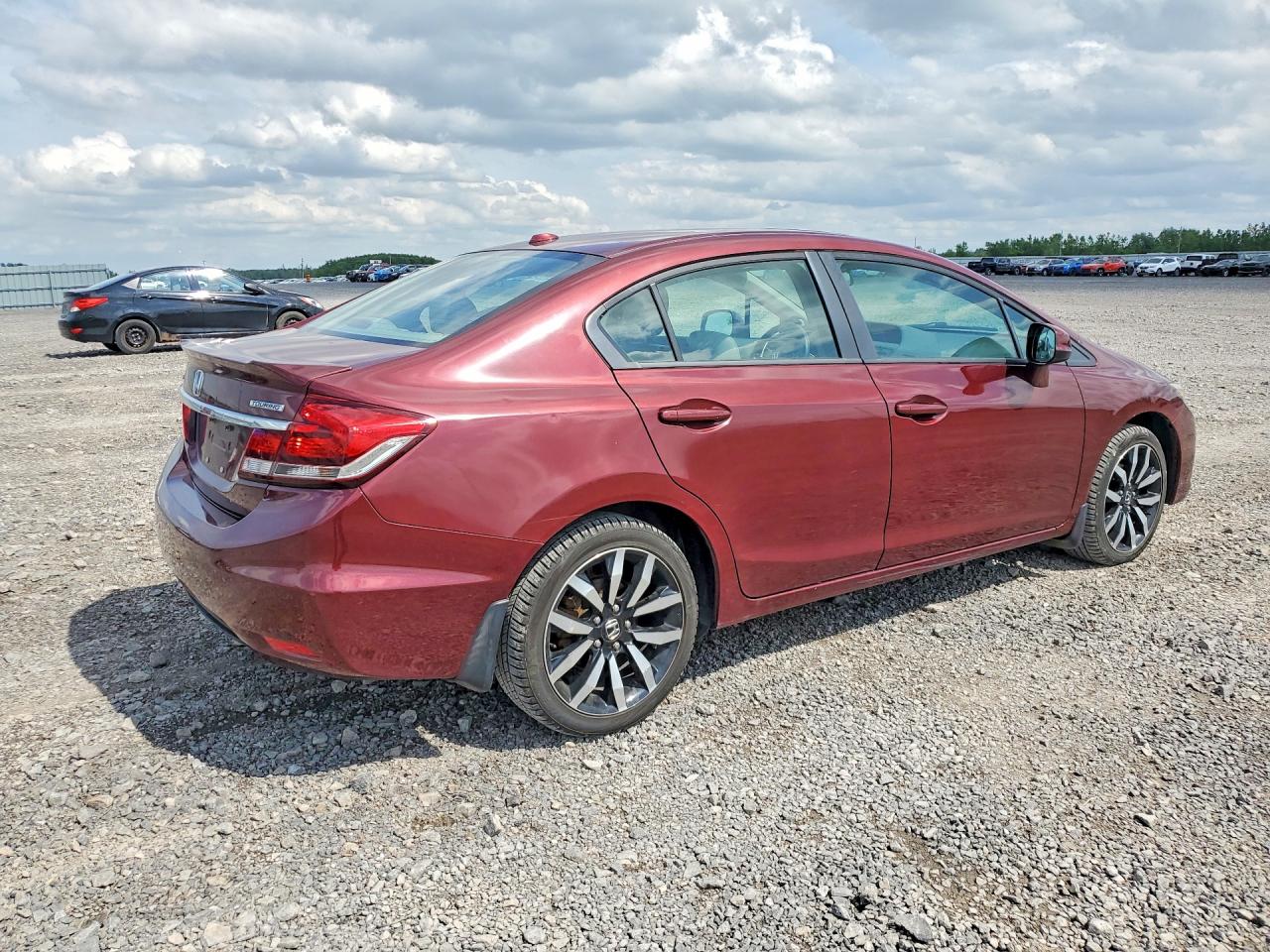 2013 Honda Civic Touring Red vin: 2HGFB2F79DH008654