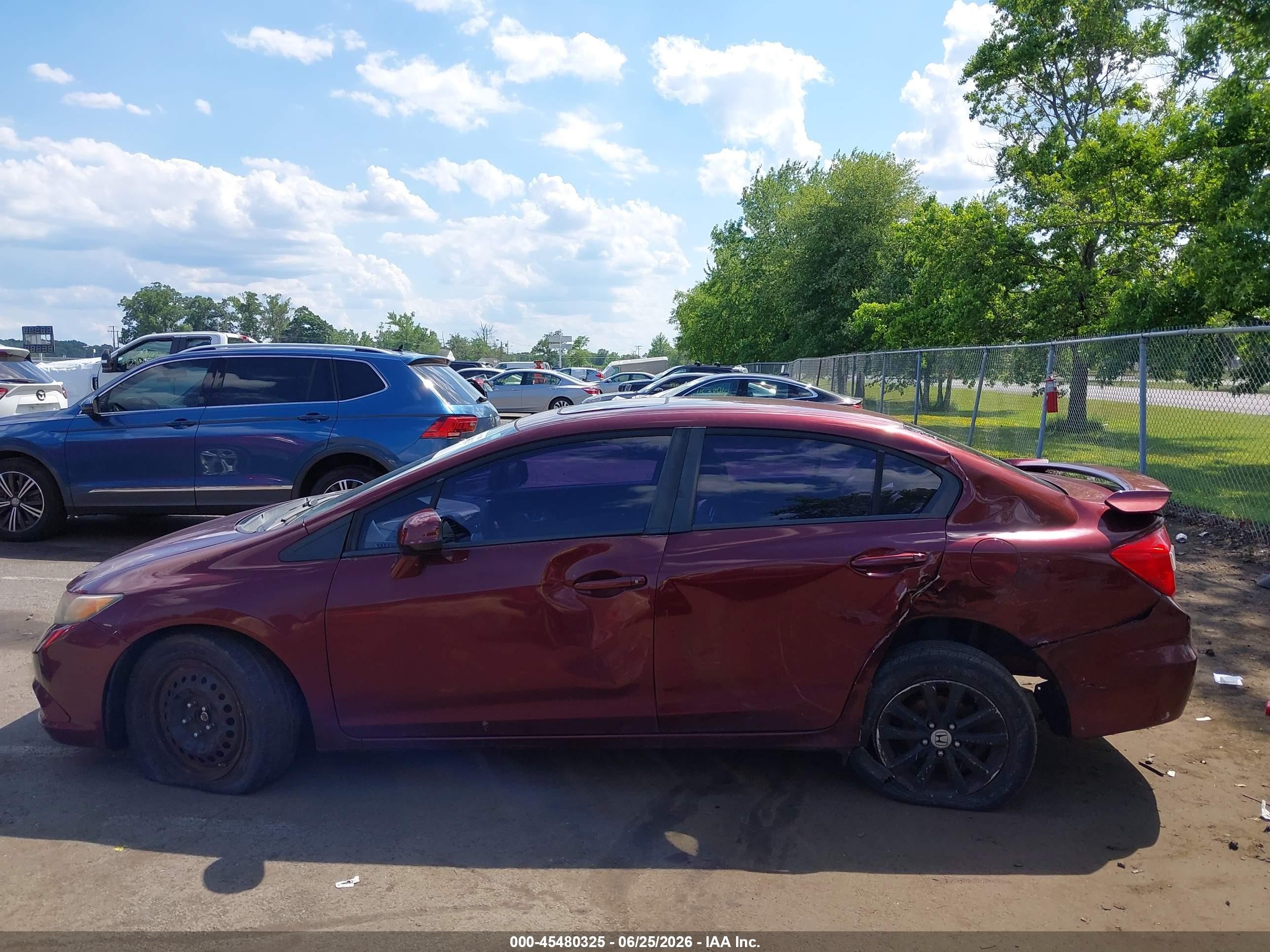 2012 Honda Civic Ex Maroon vin: 2HGFB2F80CH509133