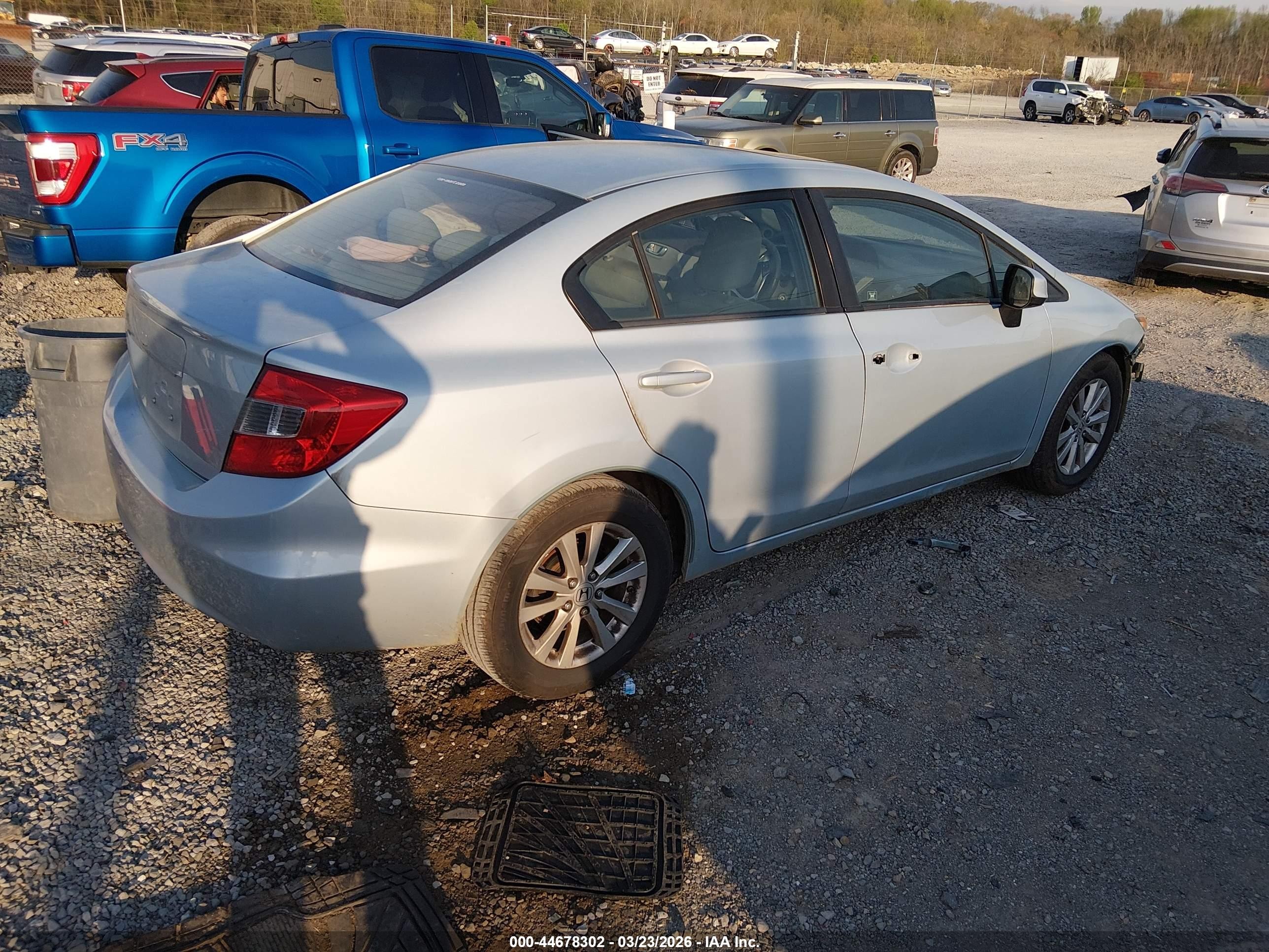 2012 Honda Civic Ex Light Blue vin: 2HGFB2F80CH593602