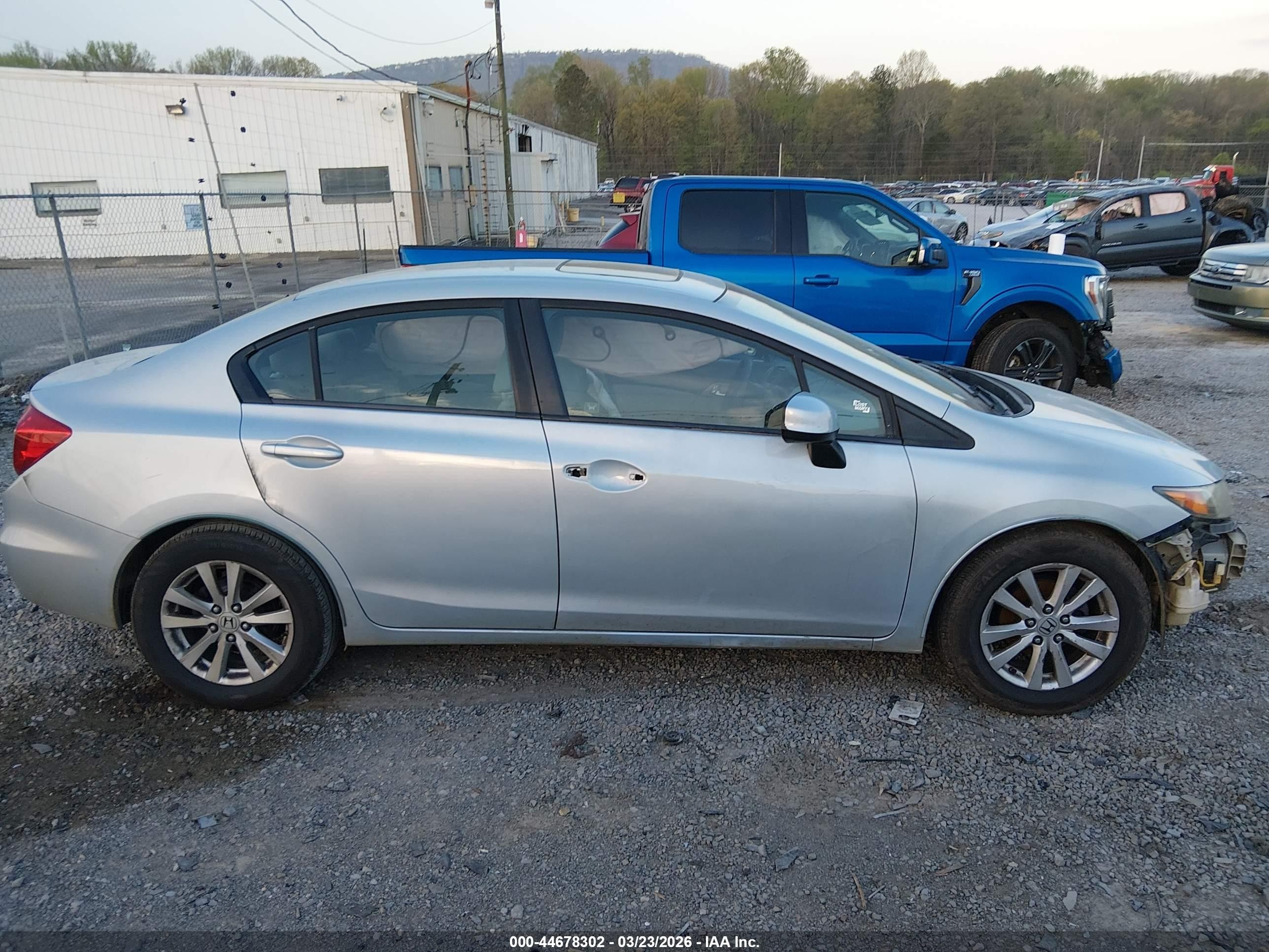 2012 Honda Civic Ex Light Blue vin: 2HGFB2F80CH593602