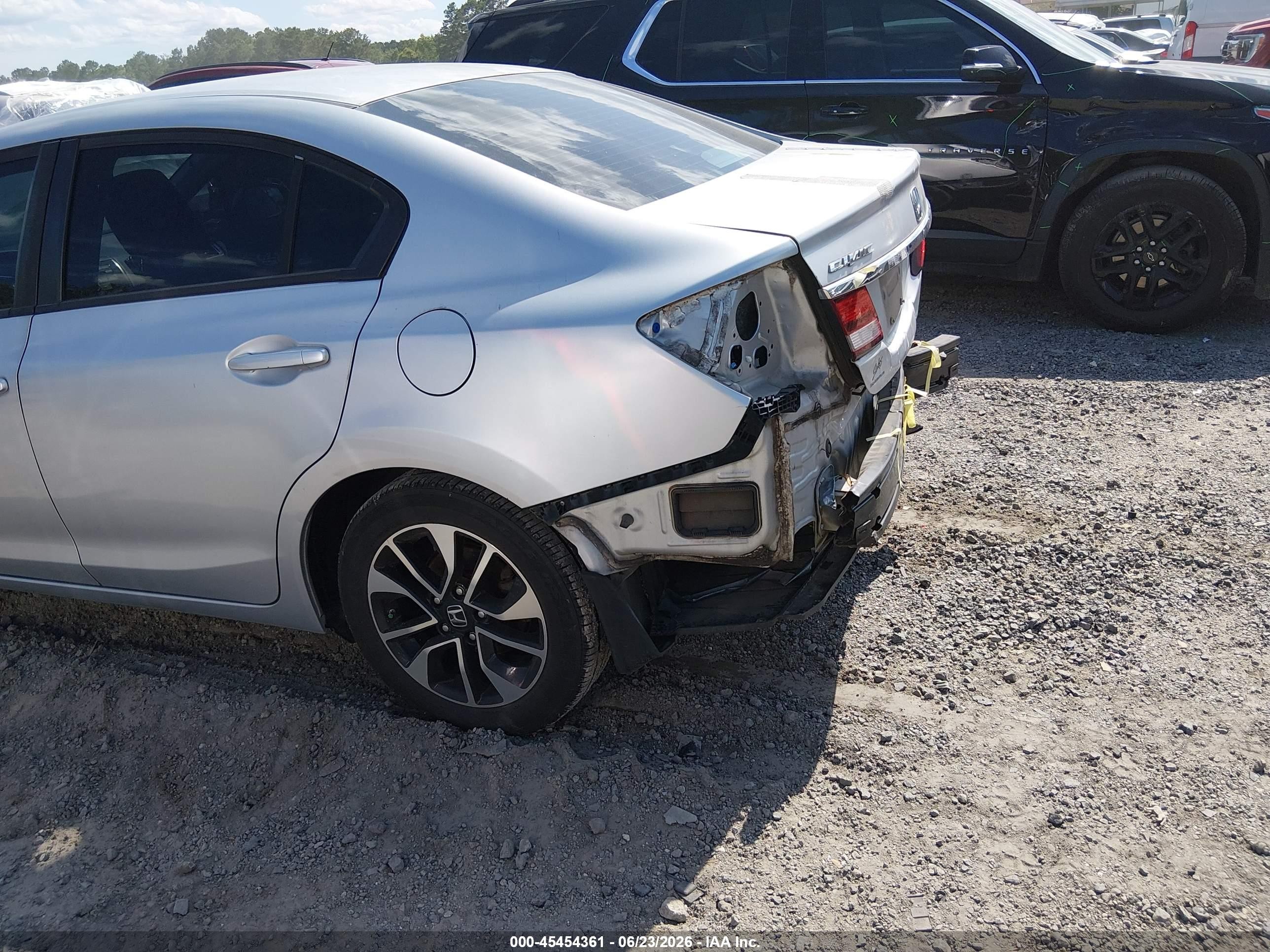 2013 Honda Civic Ex Silver vin: 2HGFB2F80DH508842