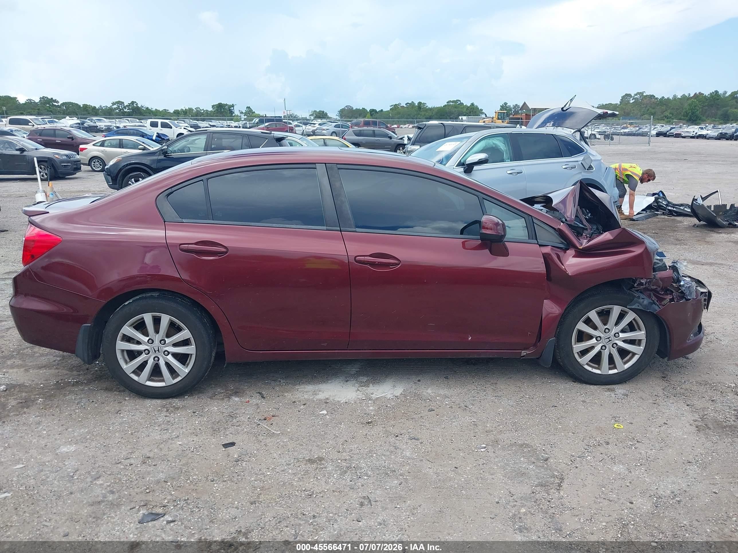 2012 Honda Civic Ex Burgundy vin: 2HGFB2F81CH537295