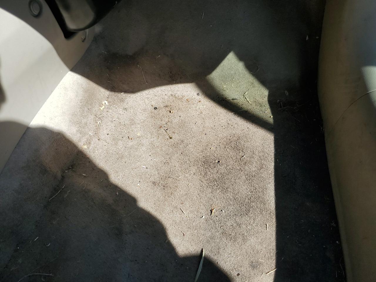 2012 Honda Civic Ex Серый vin: 2HGFB2F81CH594449 Damage: Right Front Carpet, Stained, Permanent