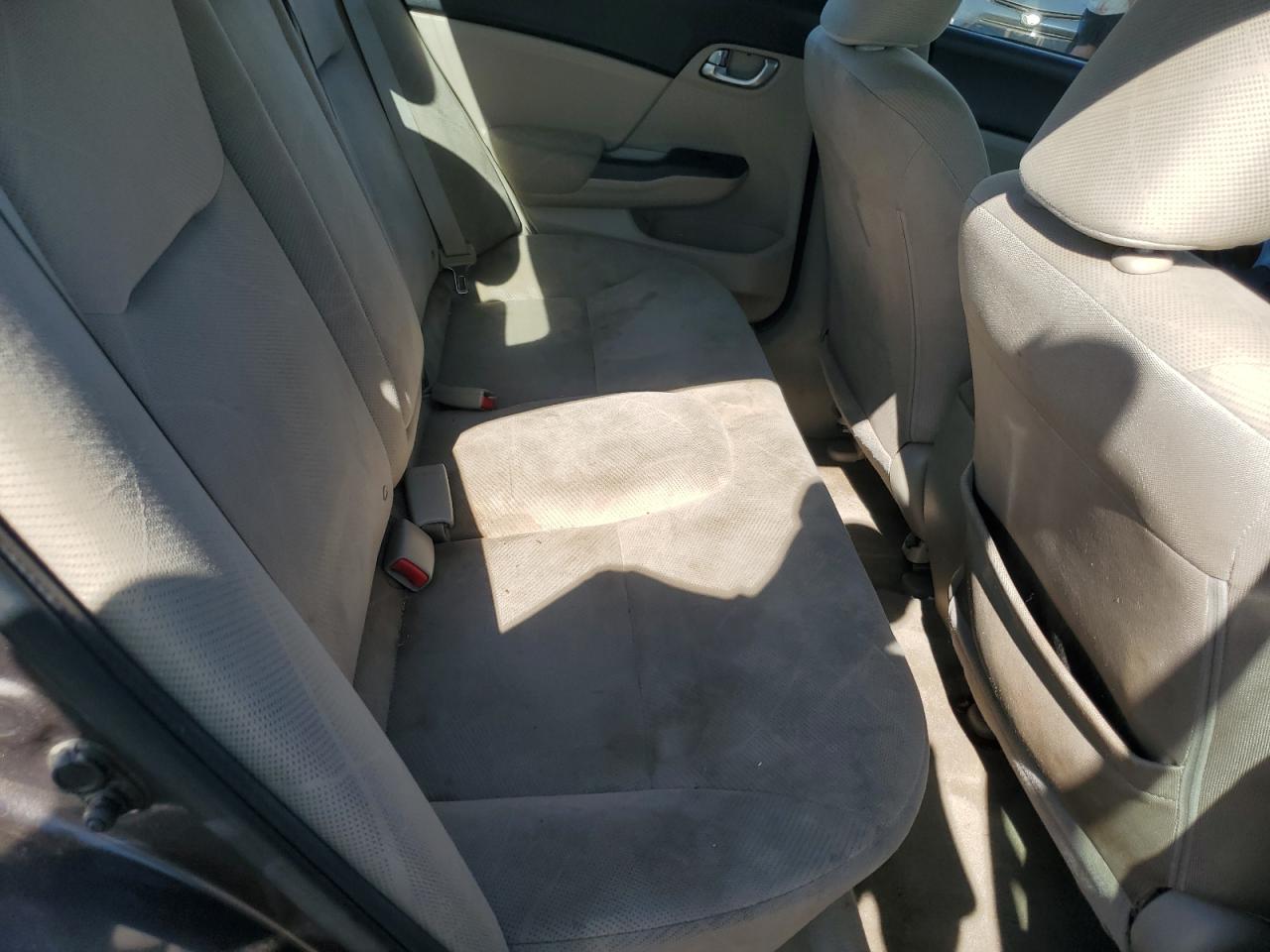 2012 Honda Civic Ex Серый vin: 2HGFB2F81CH594449 Damage: Left Rear Seat, Stained, Permanent