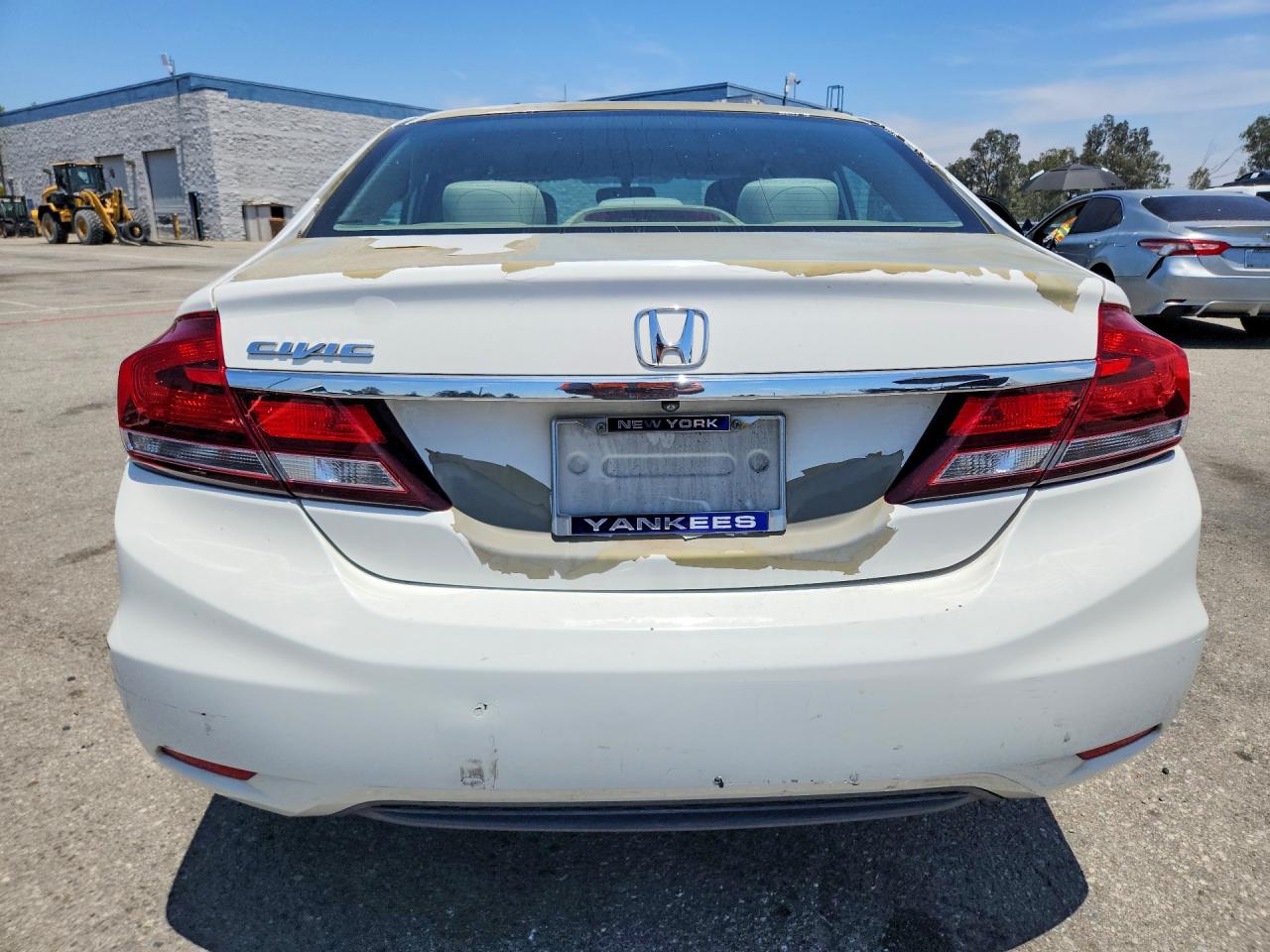 2015 Honda Civic Ex Белый vin: 2HGFB2F81FH551024