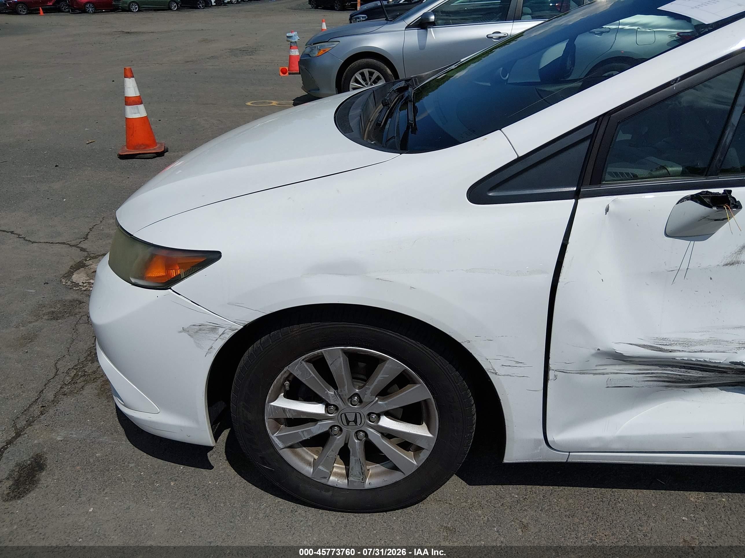 2012 Honda Civic Ex White vin: 2HGFB2F82CH327305