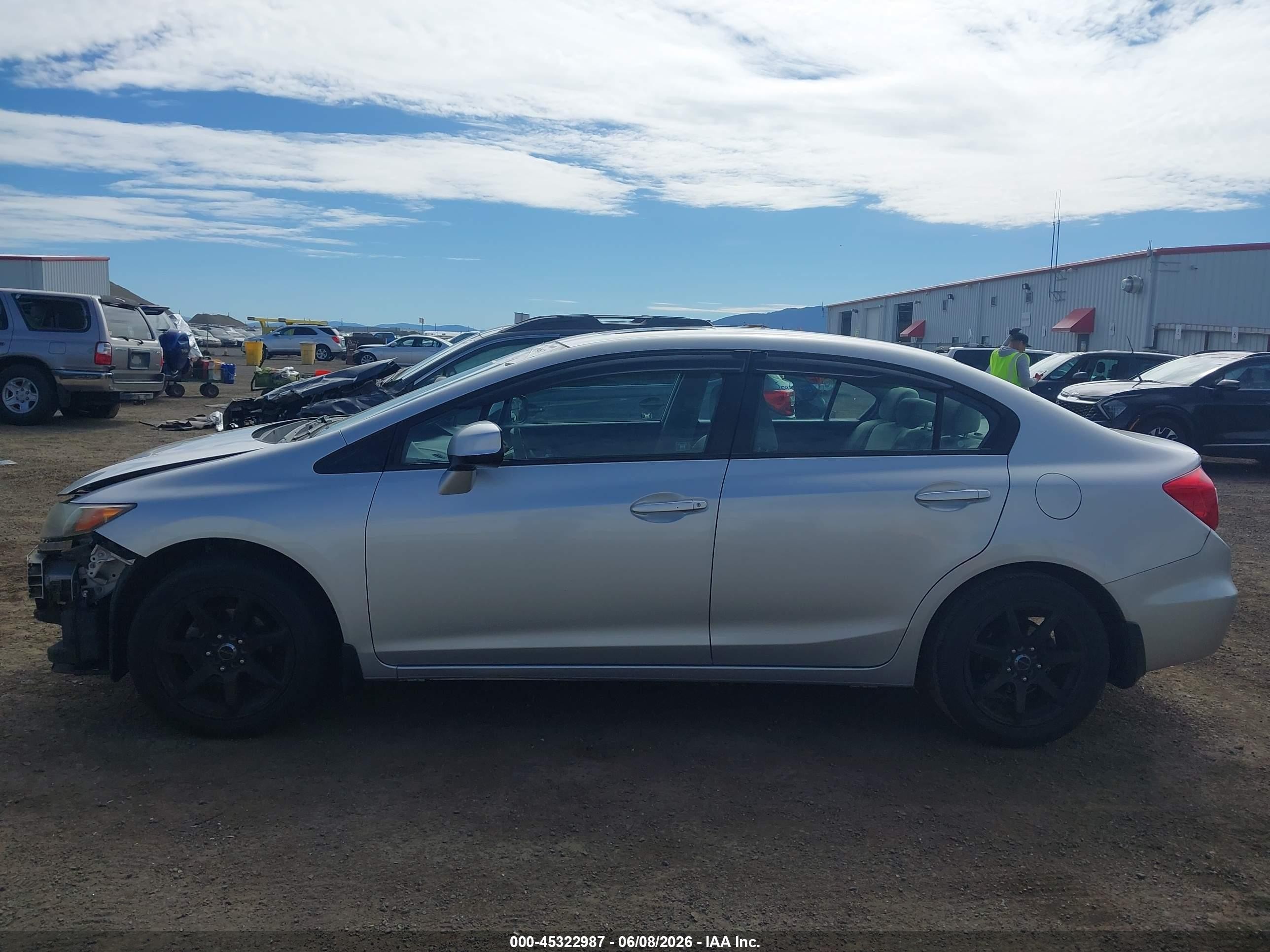 2012 Honda Civic Ex Silver vin: 2HGFB2F82CH588045