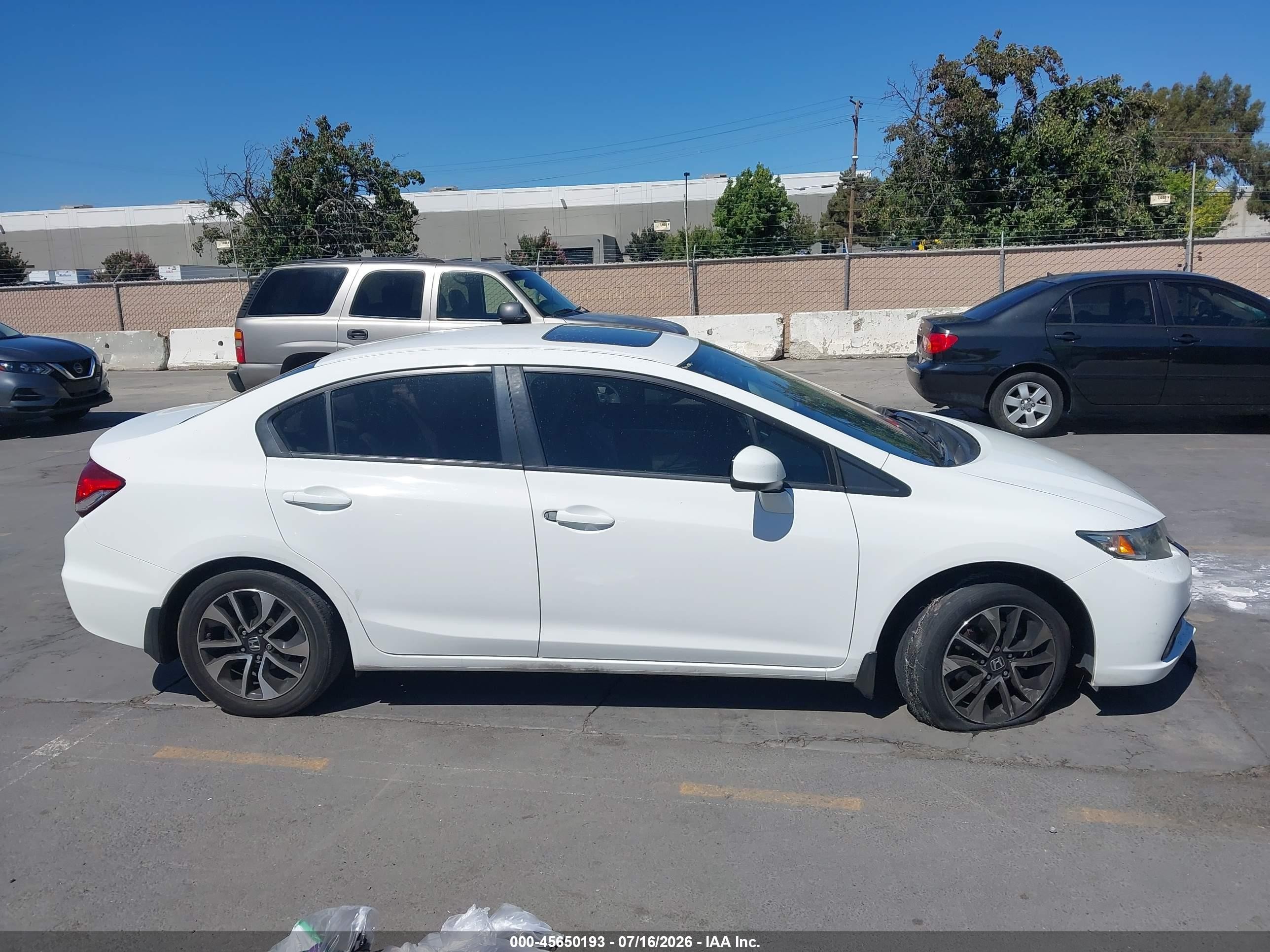 2013 Honda Civic Ex White vin: 2HGFB2F82DH516828