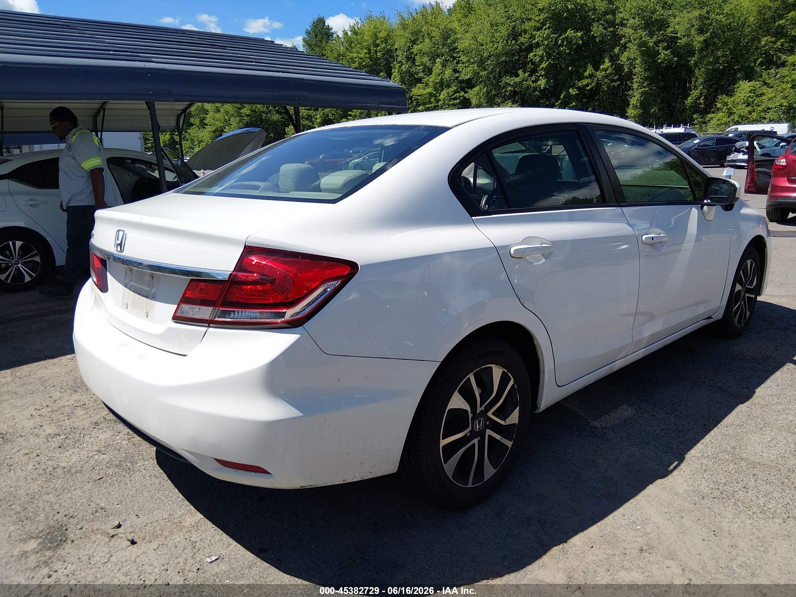 2014 Honda Civic Ex Белый vin: 2HGFB2F83EH516919