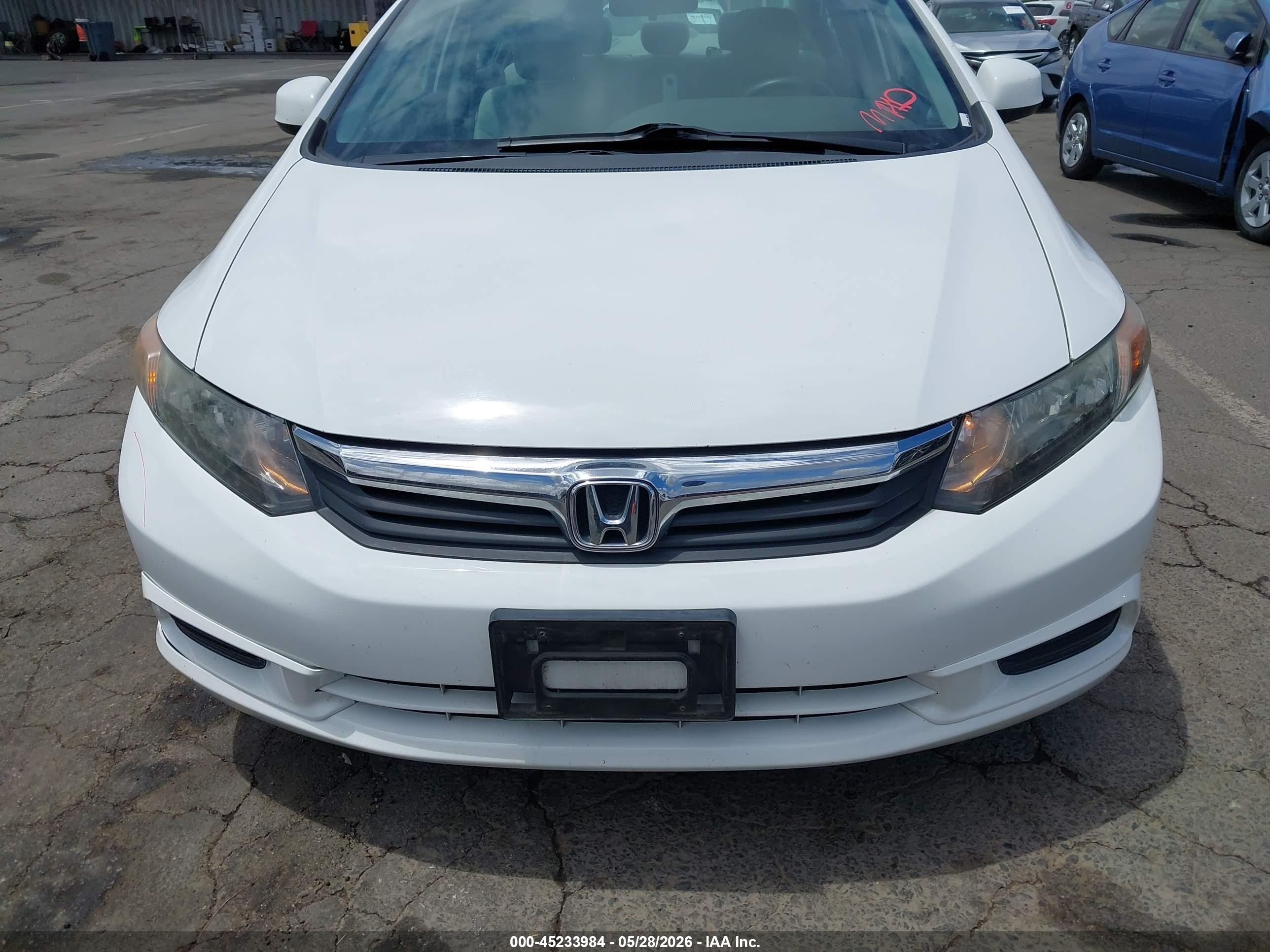 2012 Honda Civic Ex White vin: 2HGFB2F85CH524405