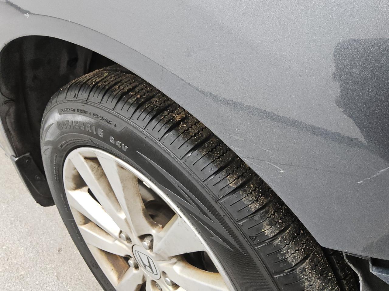 2012 Honda Civic Ex Gray vin: 2HGFB2F86CH307817 Damage: Right Front Fender, Light Scratch, 2 To 3 Inches