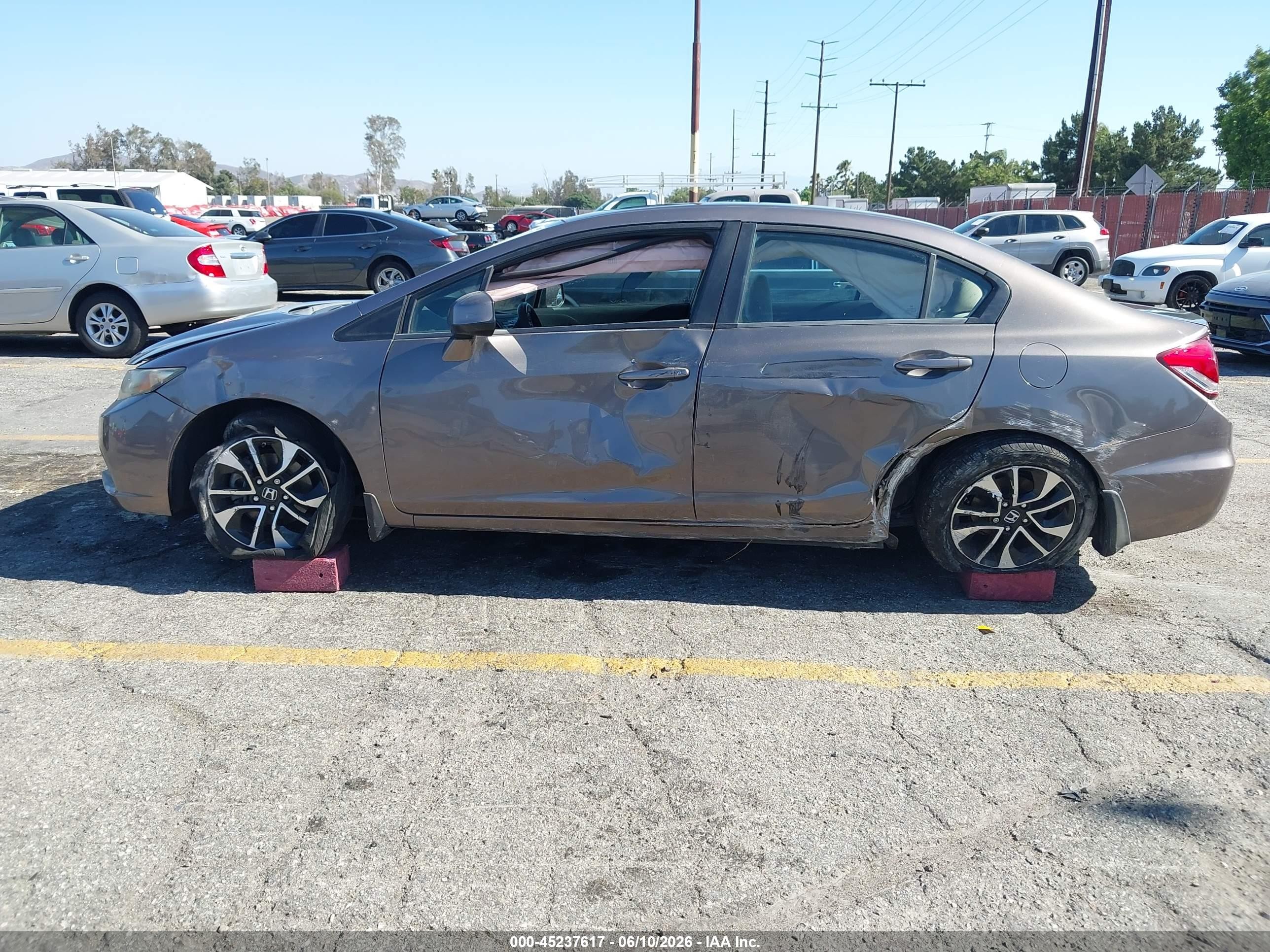 2013 Honda Civic Ex Brown vin: 2HGFB2F86DH529176