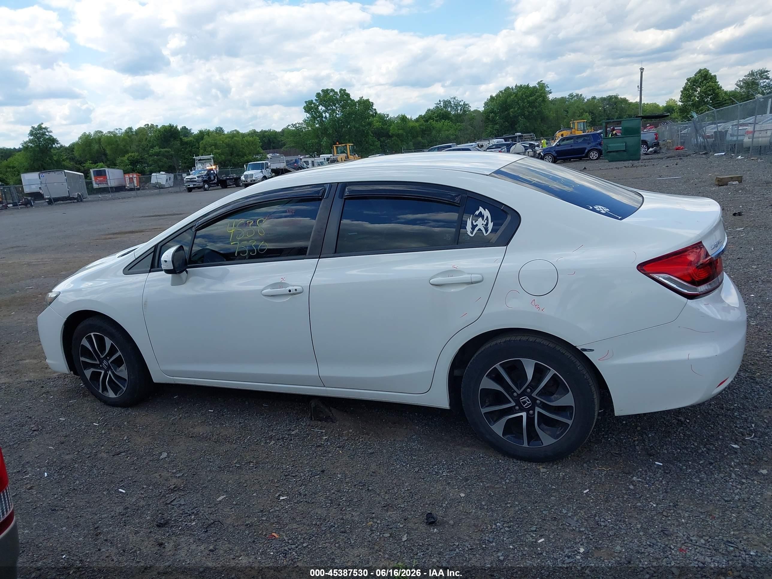 2014 Honda Civic Ex White vin: 2HGFB2F86EH548540