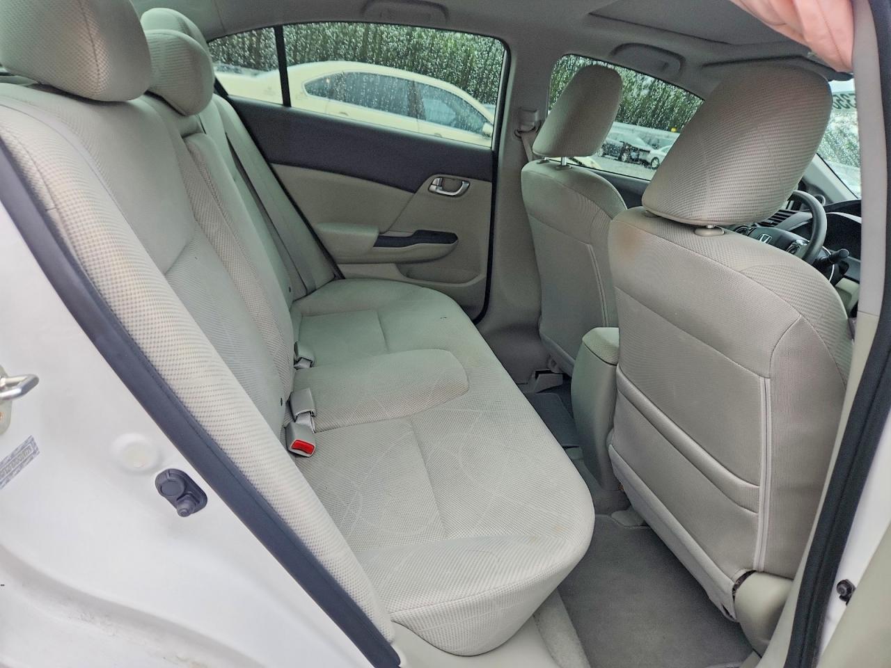 2012 Honda Civic Ex White vin: 2HGFB2F87CH319779