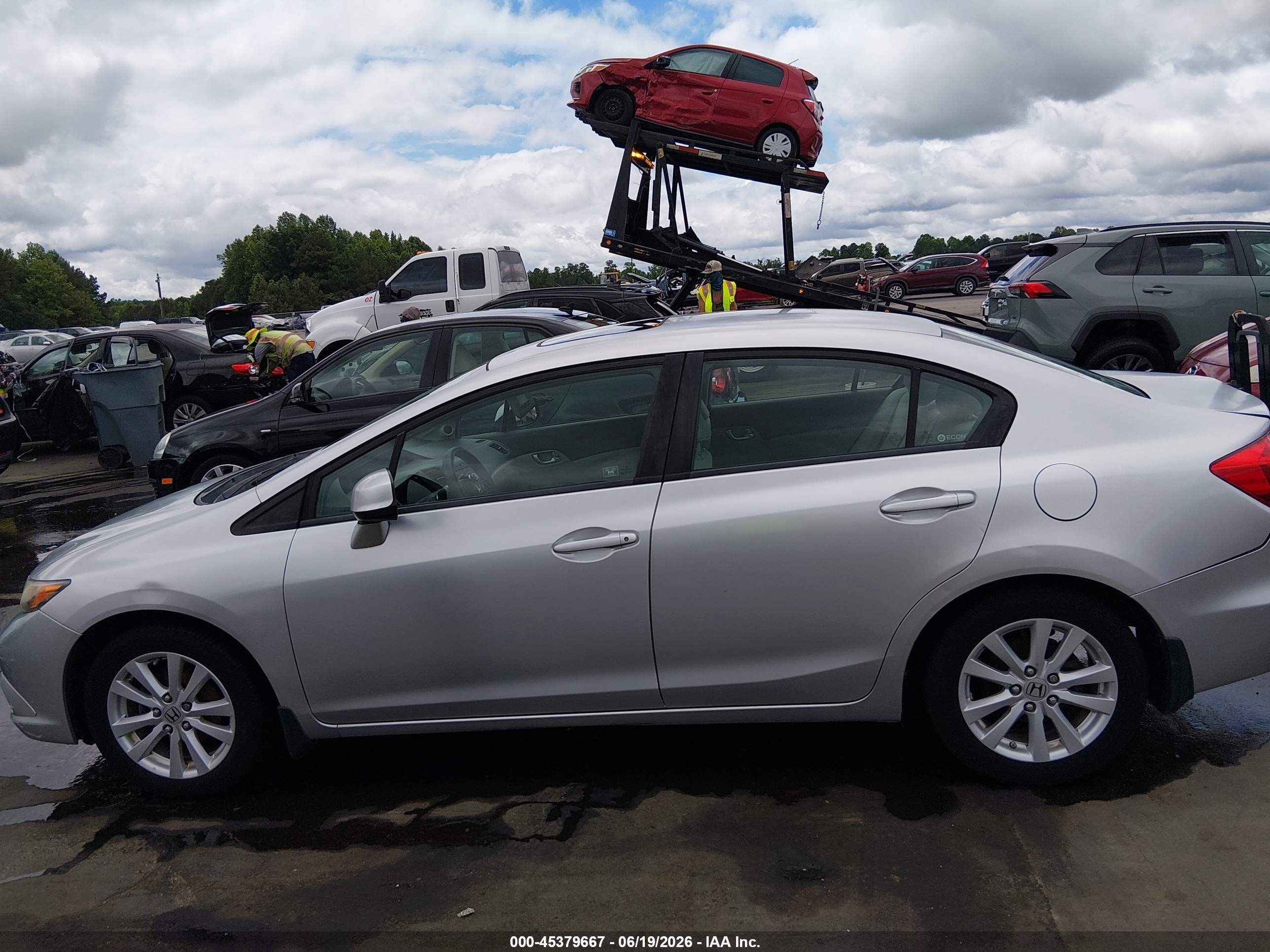 2012 Honda Civic Ex Silver vin: 2HGFB2F88CH319175