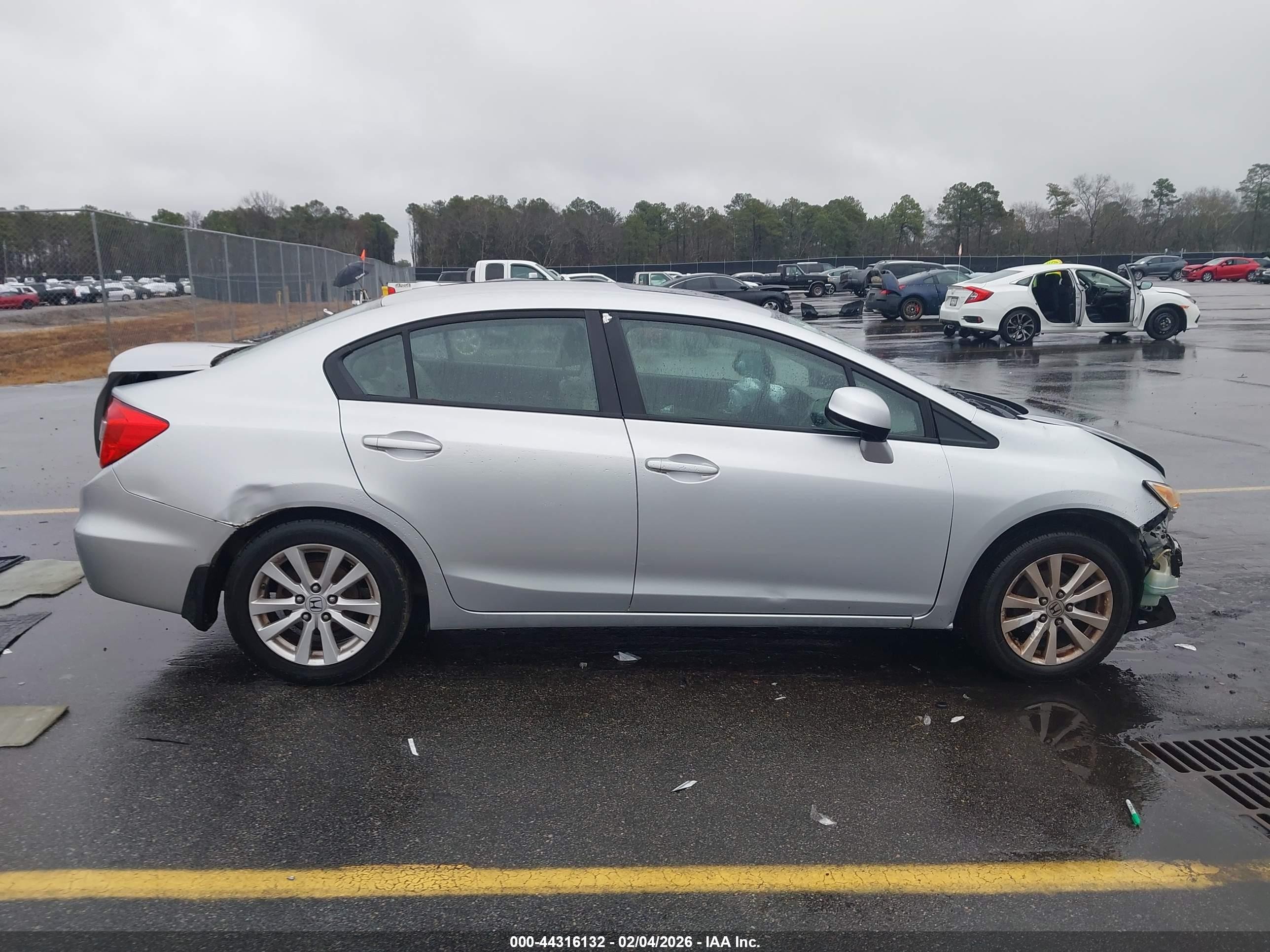 2012 Honda Civic Ex Silver vin: 2HGFB2F88CH546902