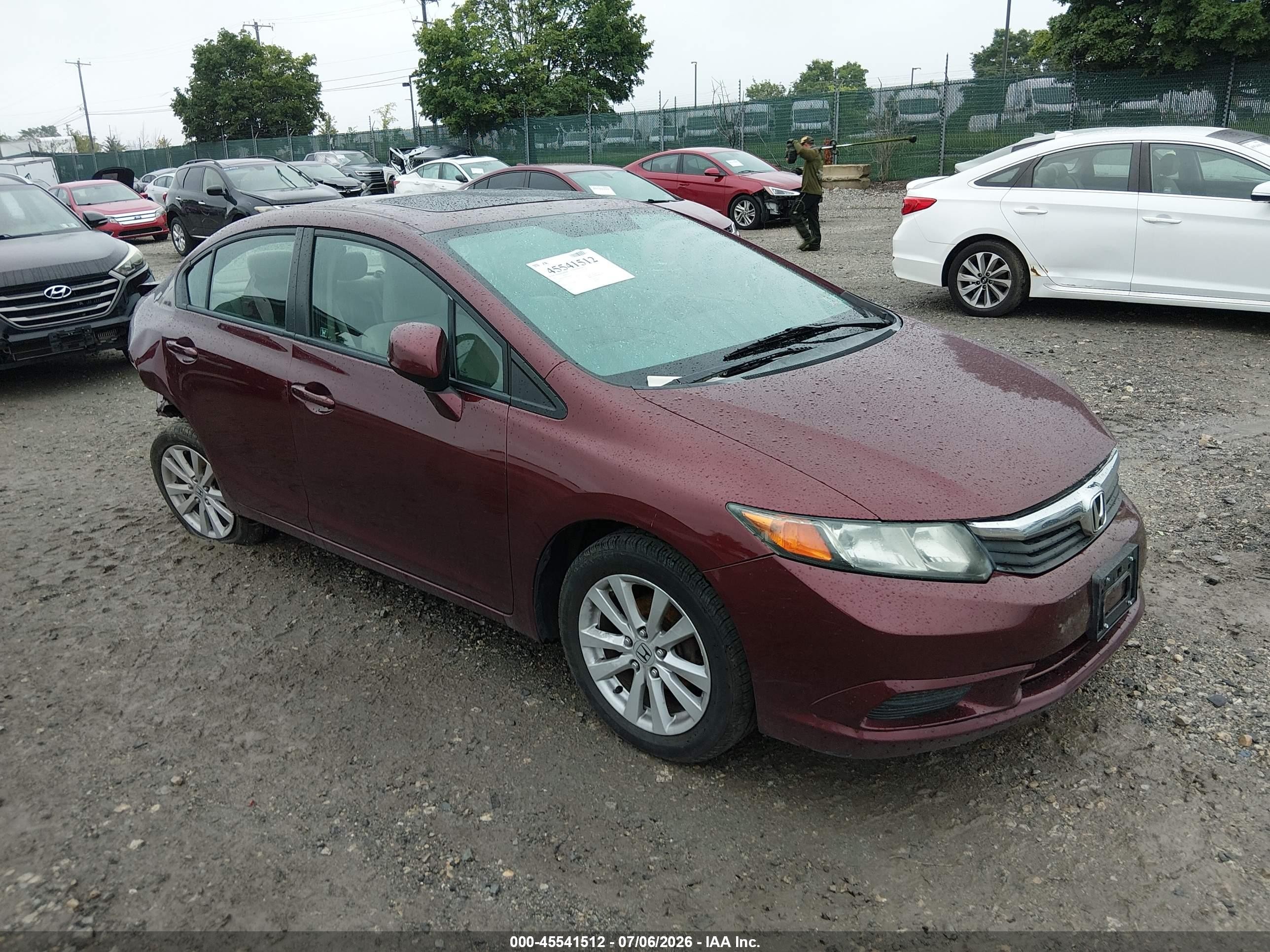 2012 Honda Civic Ex Maroon vin: 2HGFB2F88CH600912