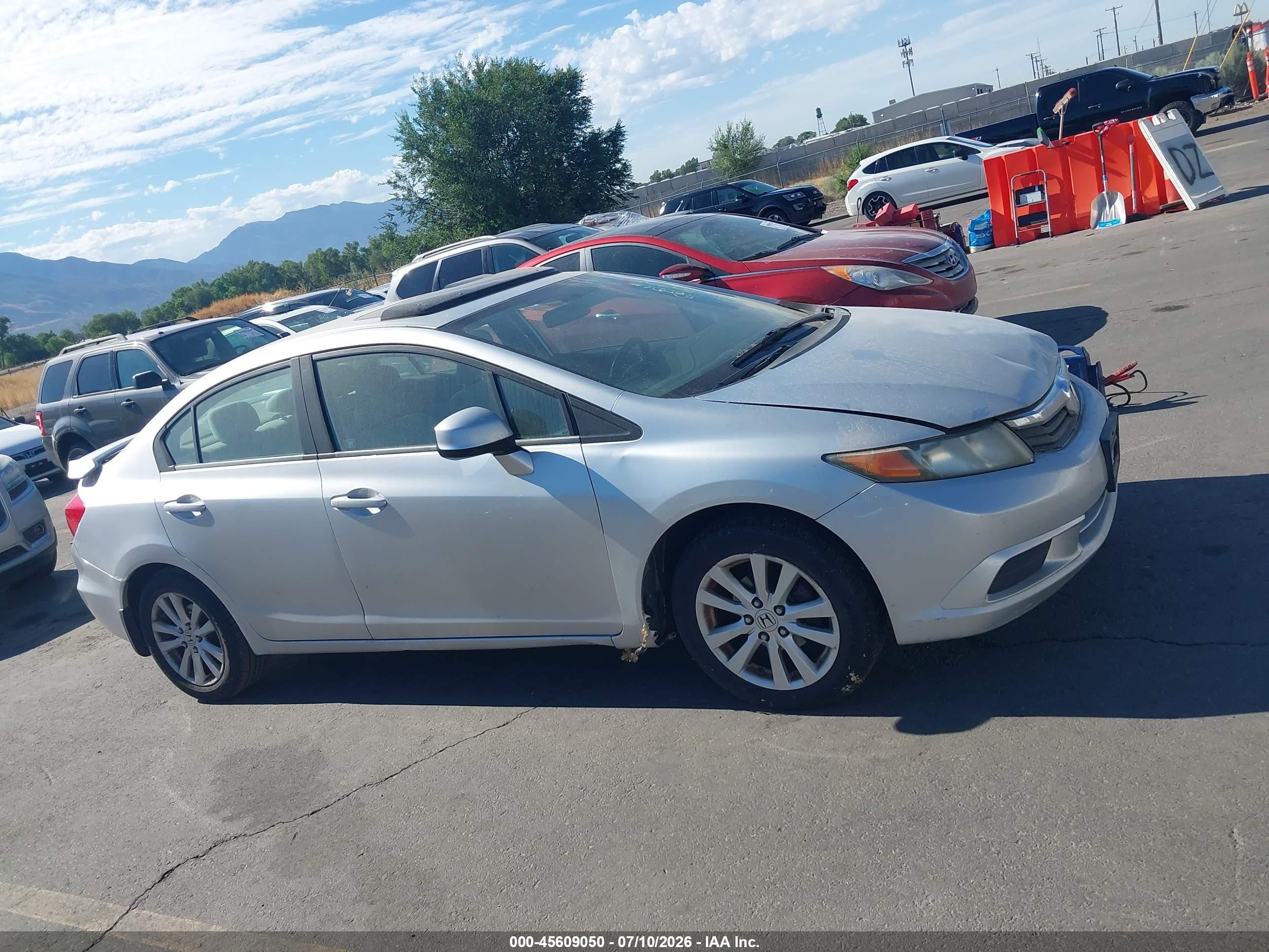 2012 Honda Civic Ex Silver vin: 2HGFB2F89CH527694
