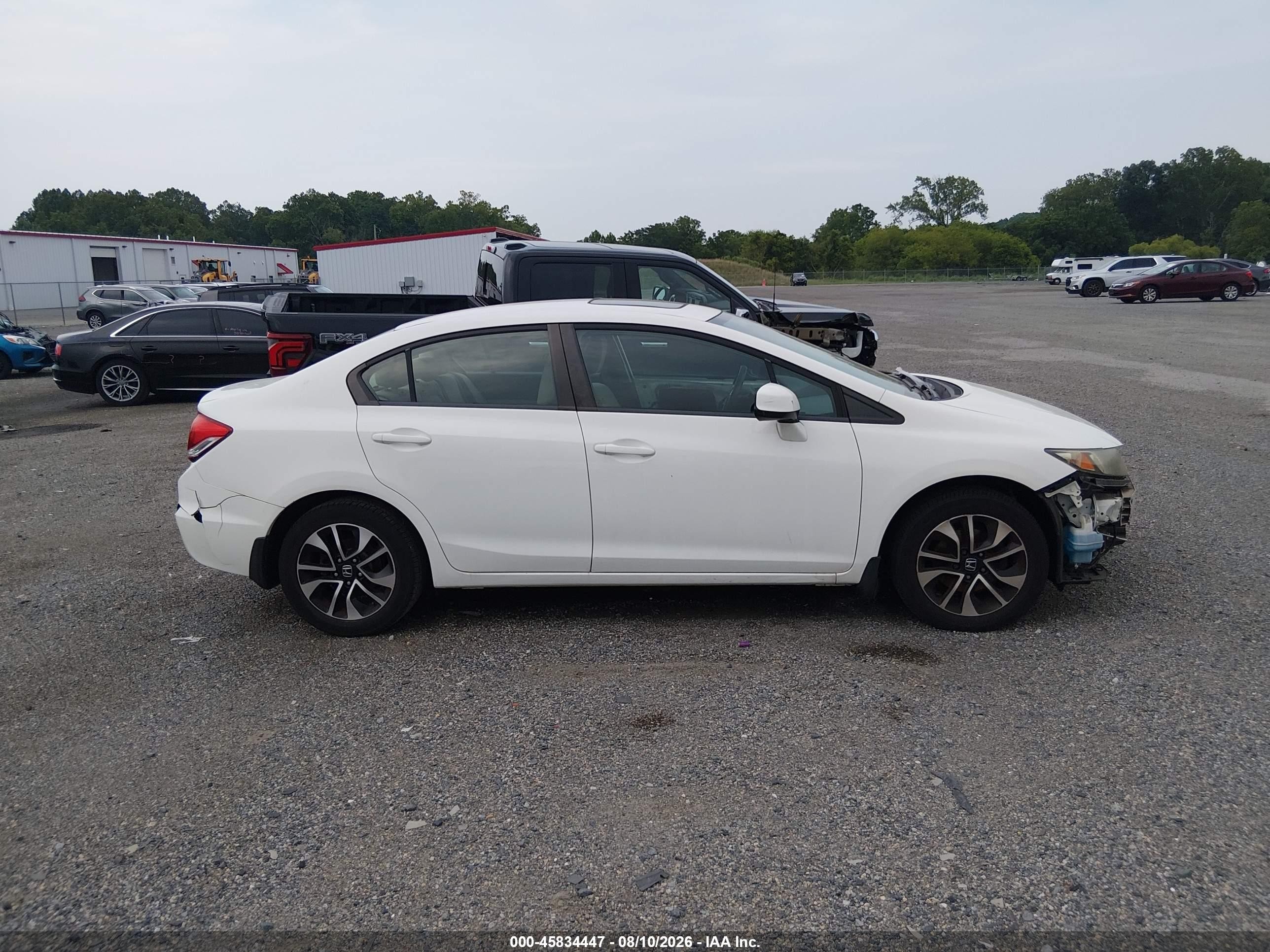 2013 Honda Civic Ex White vin: 2HGFB2F8XDH537541