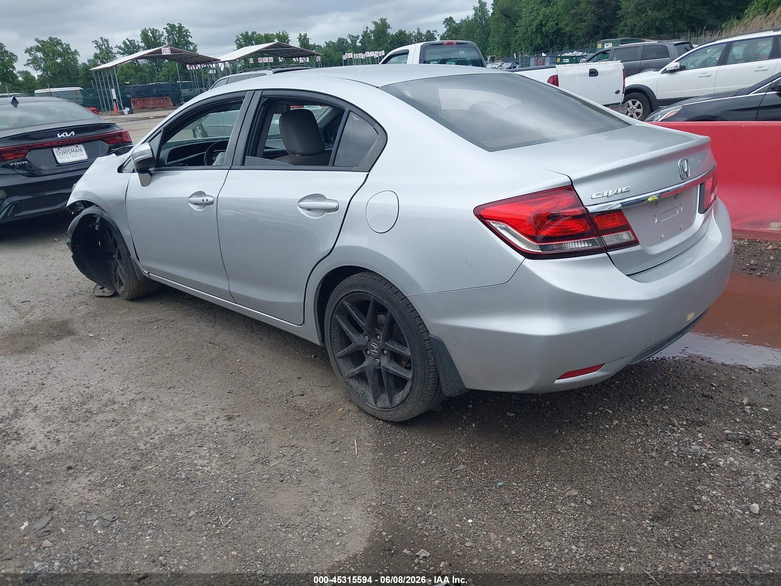2015 Honda Civic Ex-l Серебряный vin: 2HGFB2F90FH516225