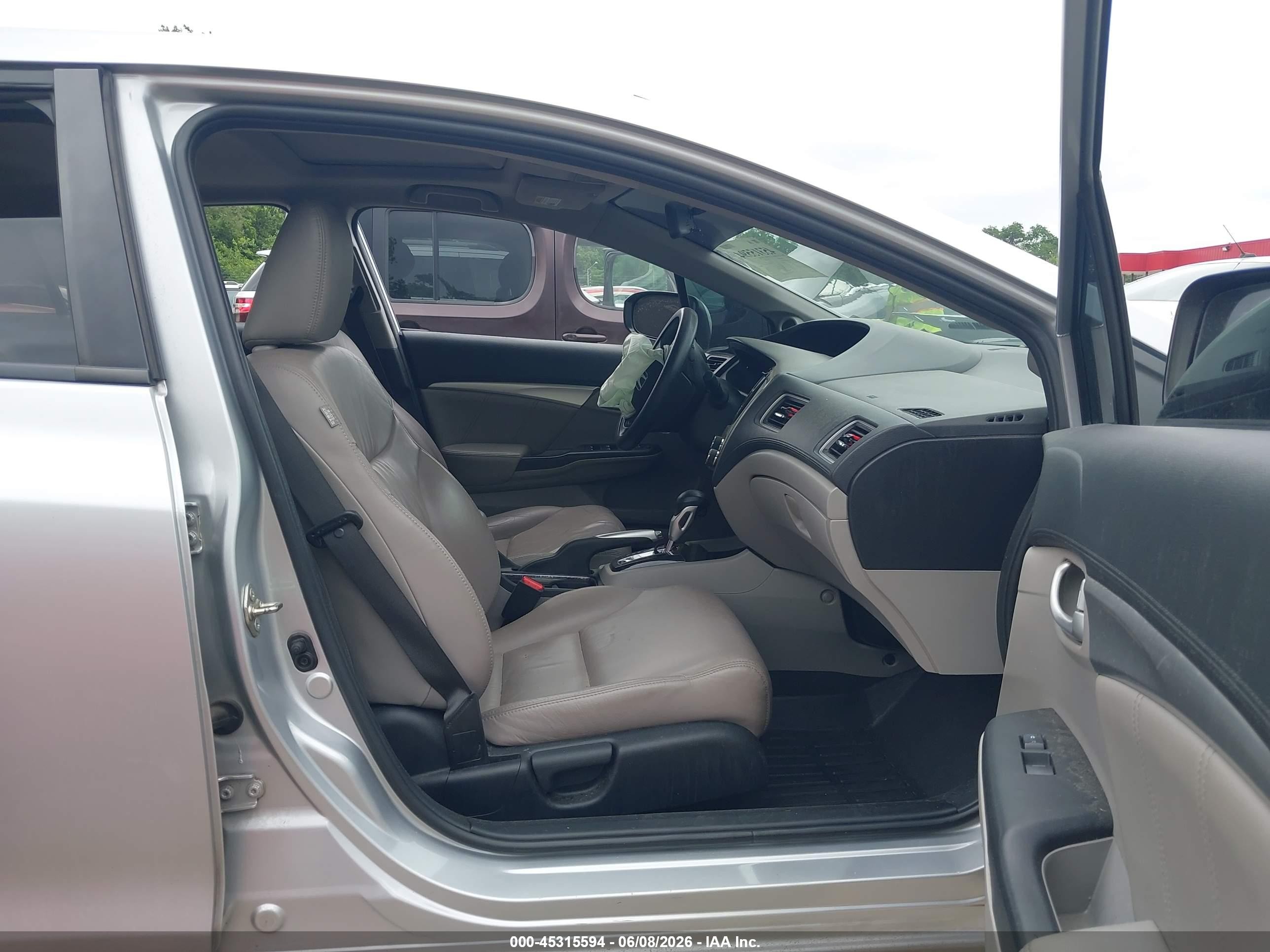 2015 Honda Civic Ex-l Серебряный vin: 2HGFB2F90FH516225