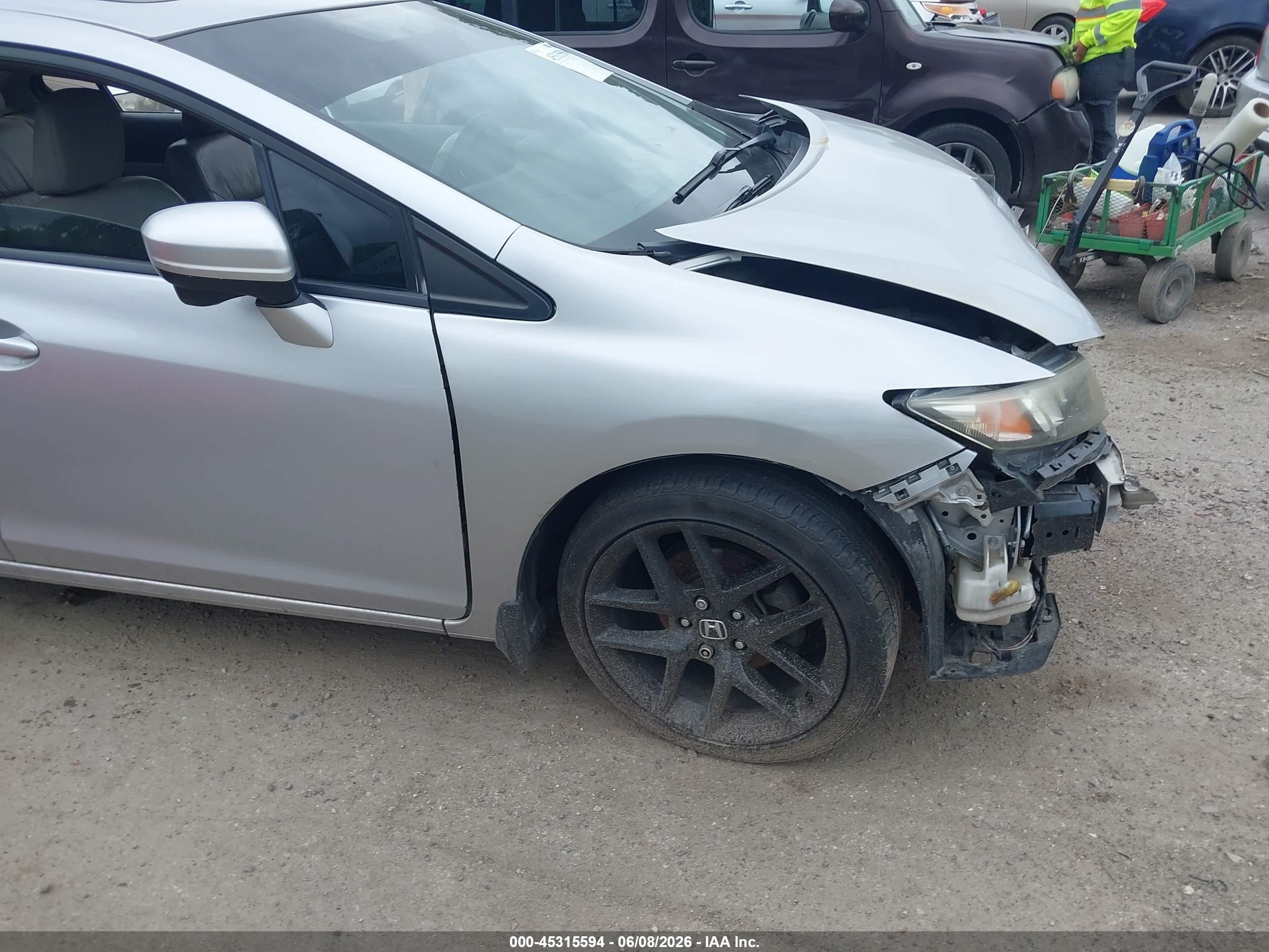 2015 Honda Civic Ex-l Серебряный vin: 2HGFB2F90FH516225