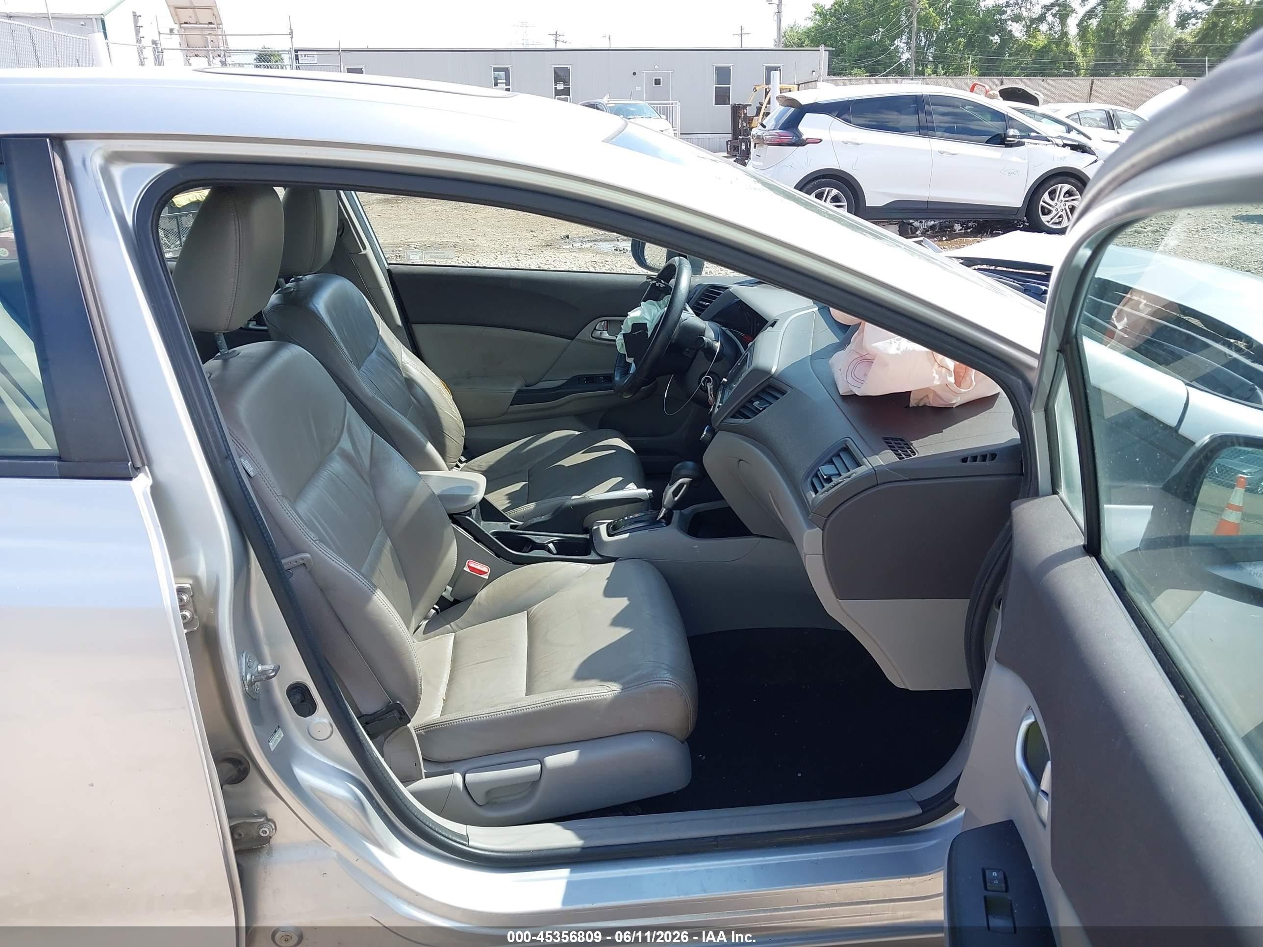 2012 Honda Civic Ex-l Silver vin: 2HGFB2F92CH117960