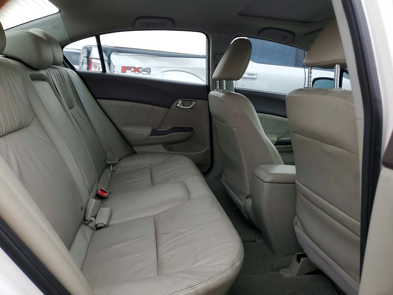 2012 Honda Civic Exl White vin: 2HGFB2F95CH322740