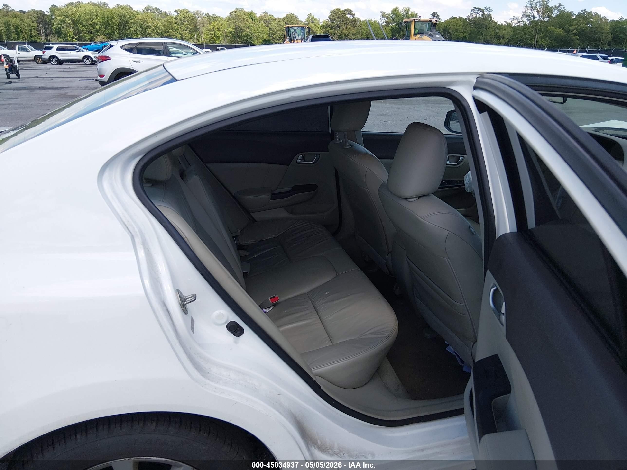 2012 Honda Civic Ex-l White vin: 2HGFB2F95CH322768