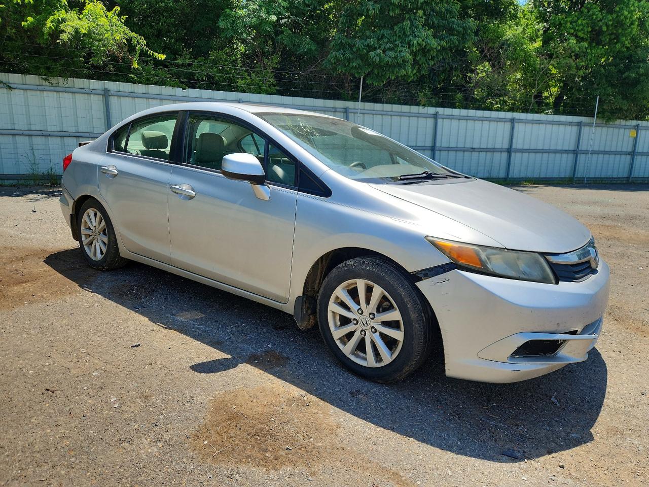 2012 Honda Civic Silver vin: 2HGFB2F9XCH547137