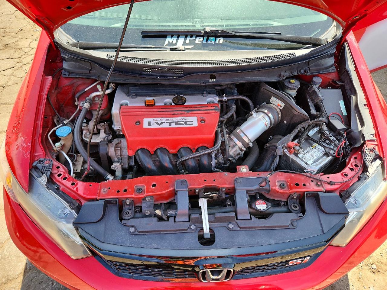 2012 Honda Civic Red vin: 2HGFB6E52CH706528