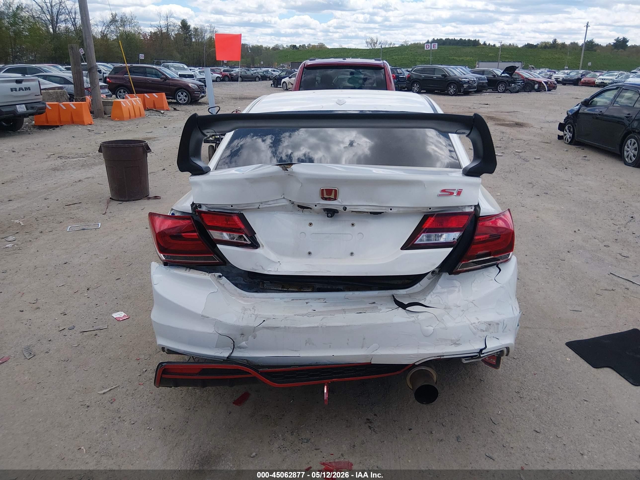 2015 Honda Civic Si Белый vin: 2HGFB6E52FH705240