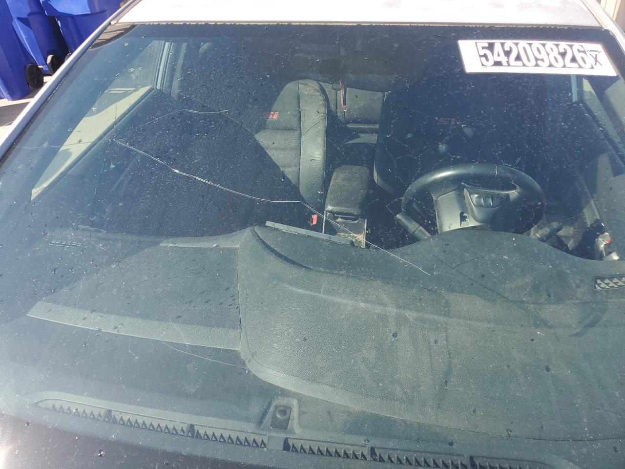 2013 Honda Civic Si Silver vin: 2HGFB6E58DH706776 Damage: Windshield, Broken, Replacement Required