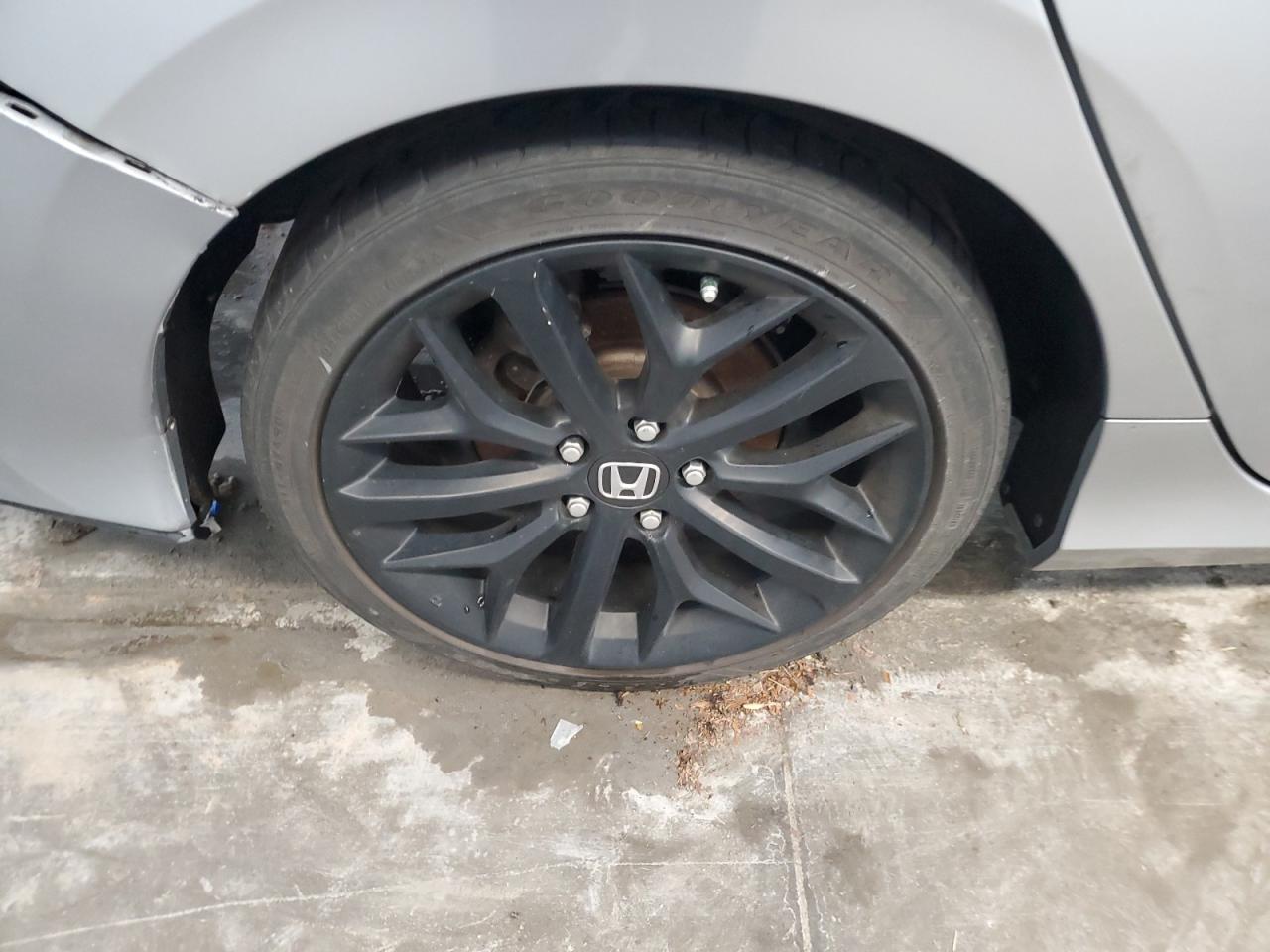 2020 Honda Civic Si Silver vin: 2HGFC1E54LH706515 Damage: Left Rear Wheel, Mismatched, Replacement Required