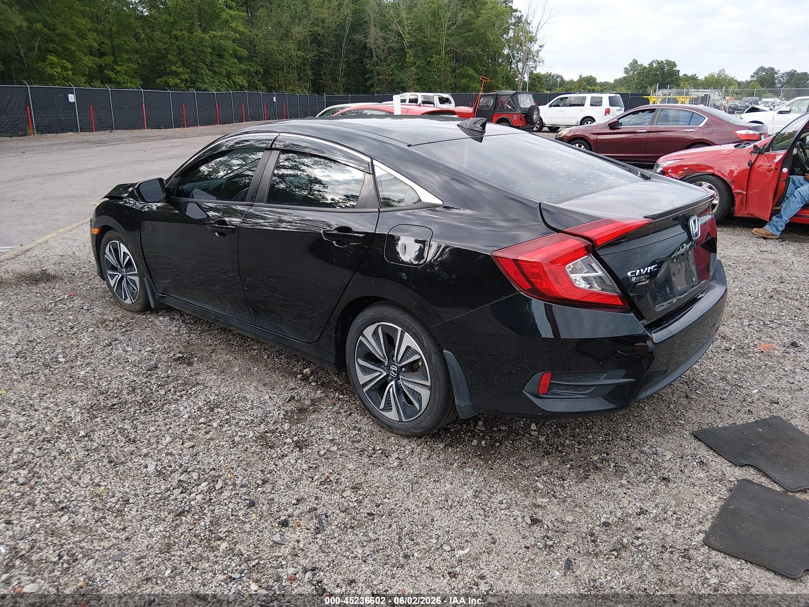 2018 Honda Civic Ex-t Black vin: 2HGFC1F33JH640243